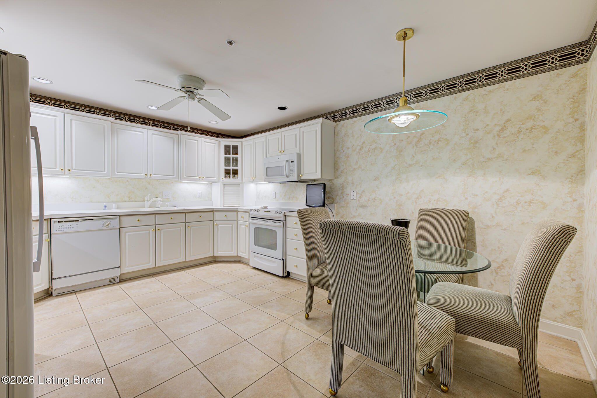 5601 Coach Gate Wynde Apt 4 Property Photo 12