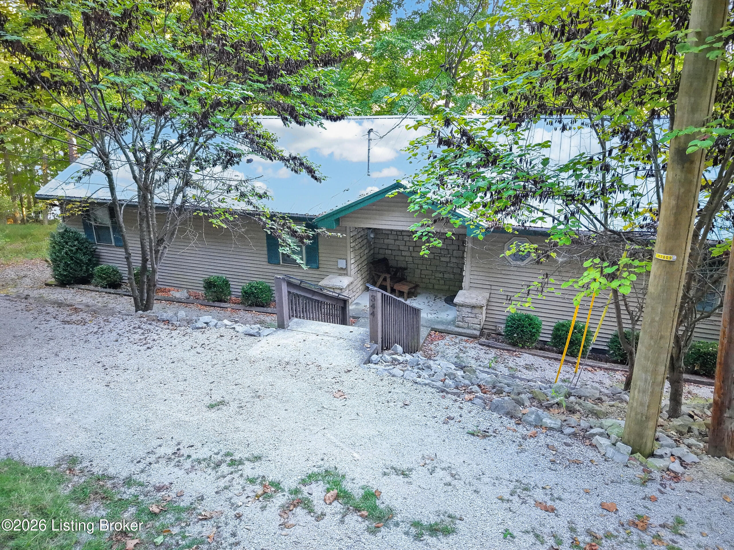 344 Lake Forest Ln Property Photo 58