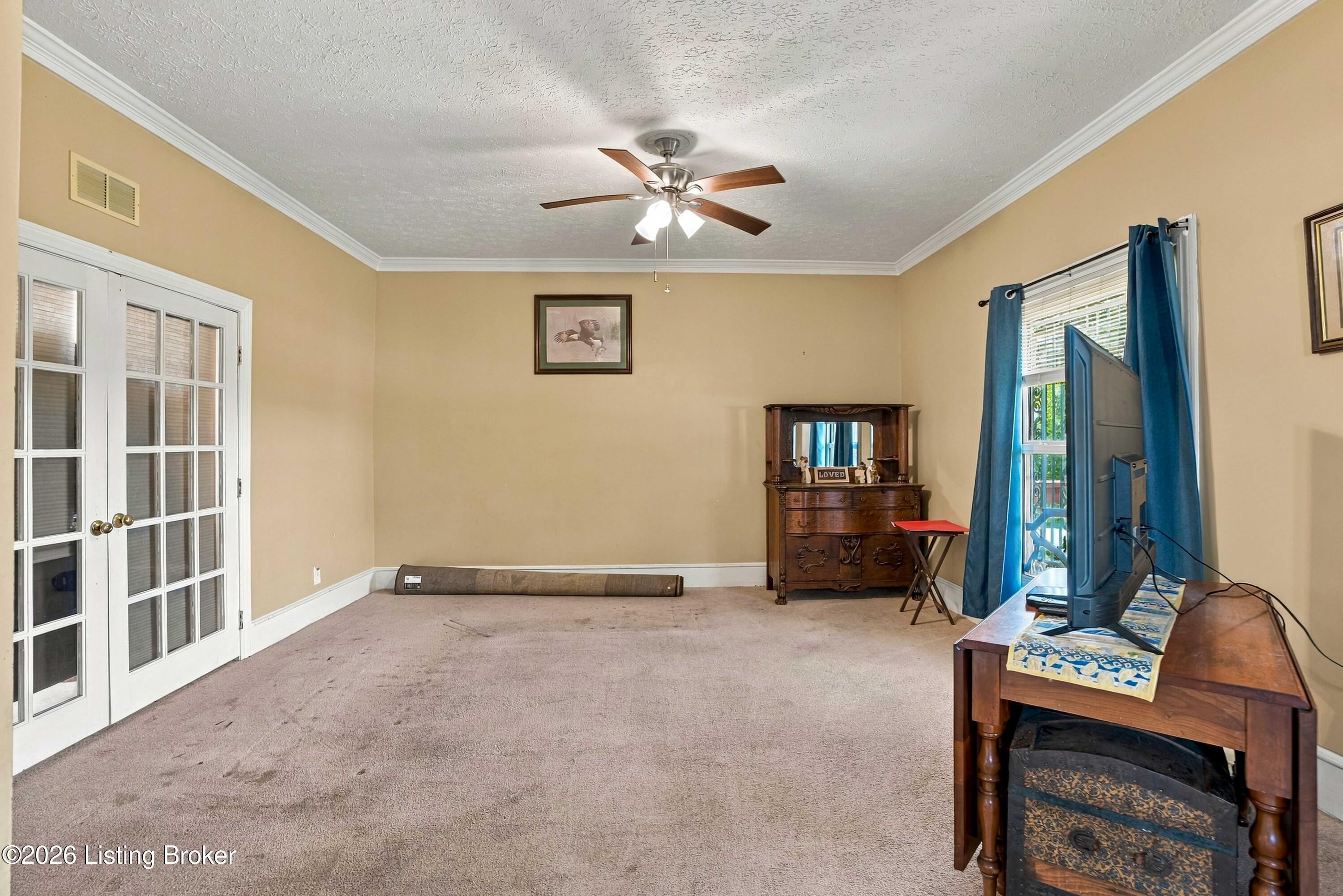 282 Clear Creek Rd Property Photo 6