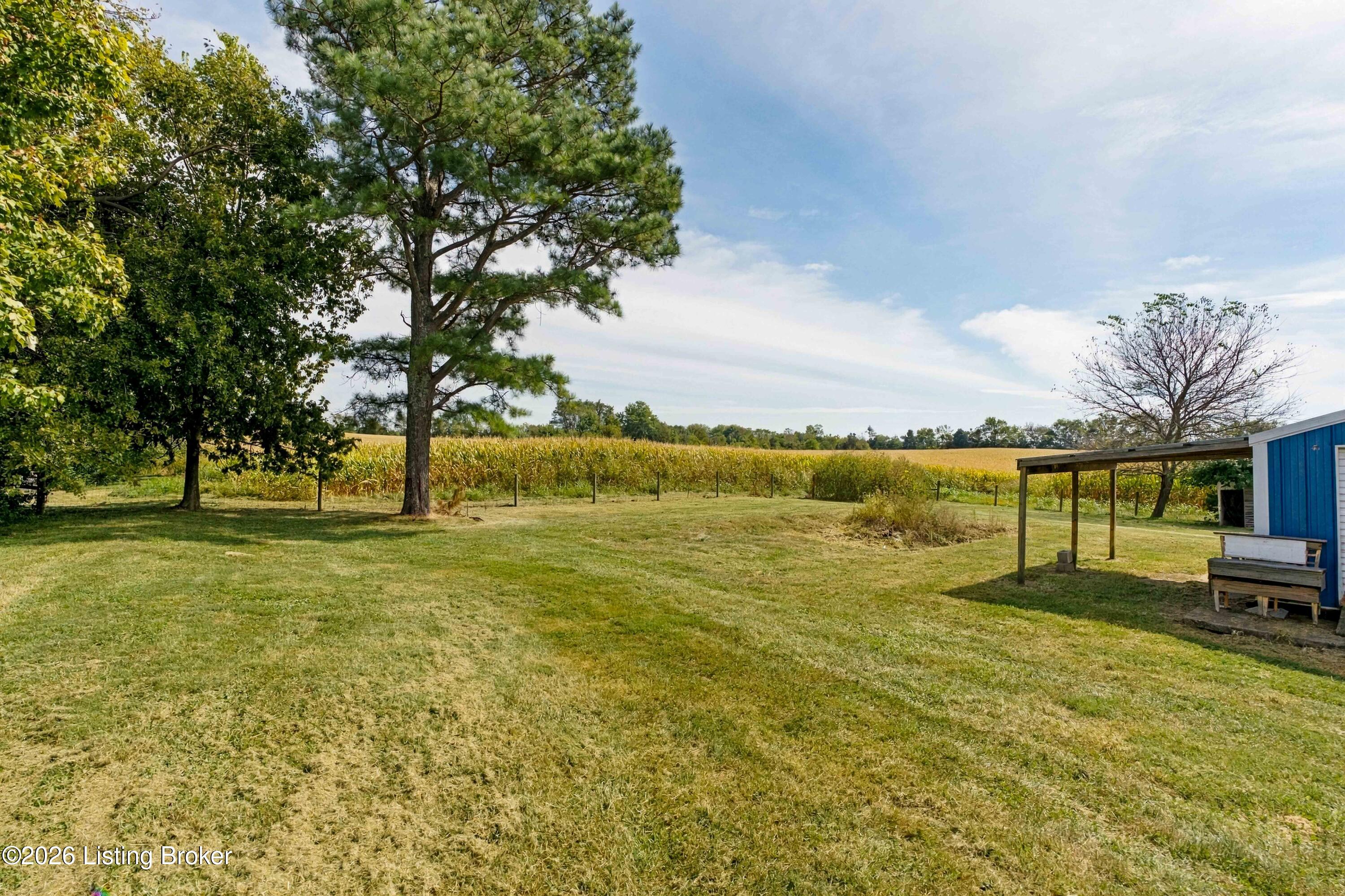 282 Clear Creek Rd Property Photo 41