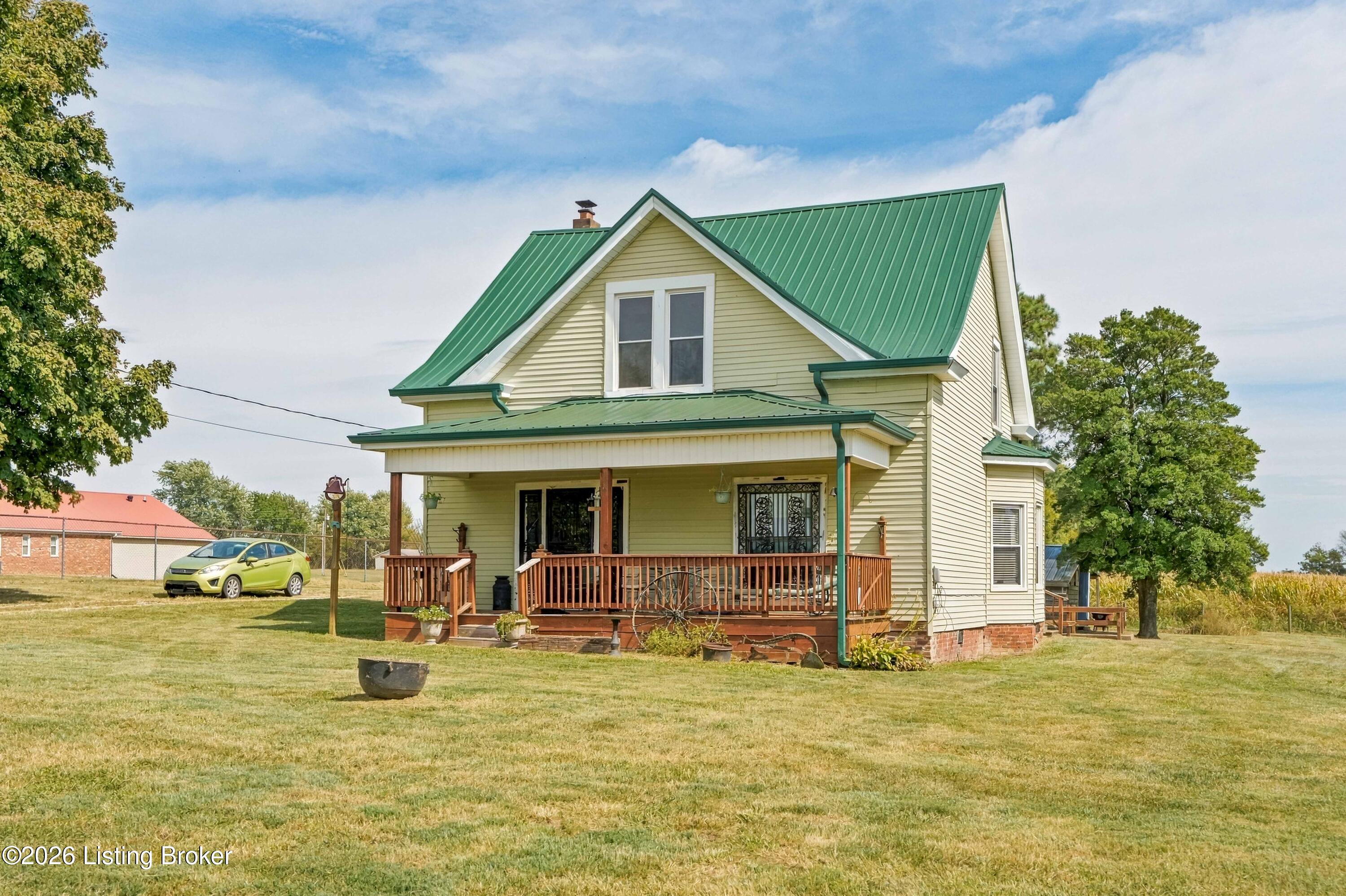282 Clear Creek Rd Property Photo 45