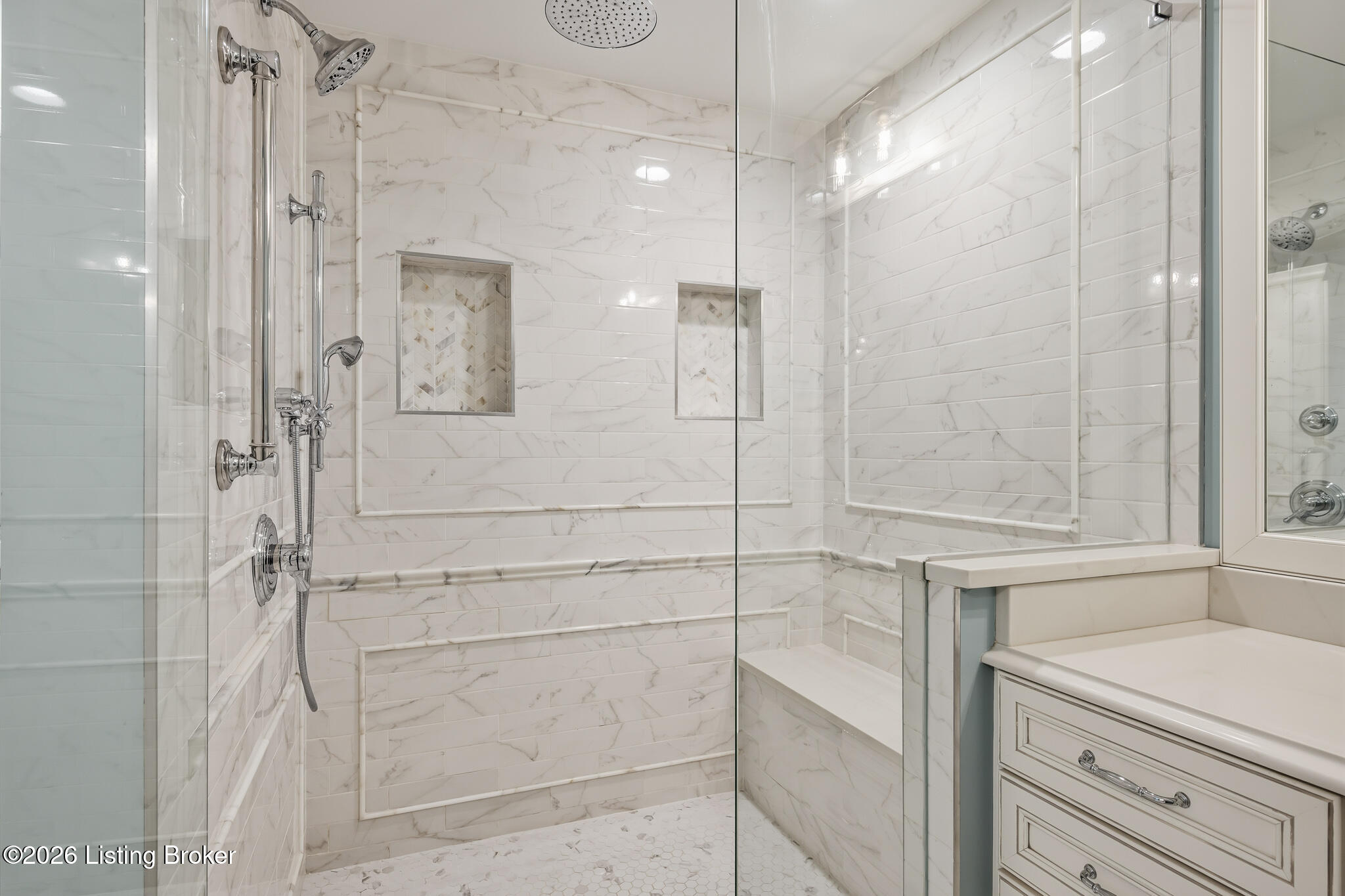 2203 Merrick Rd Property Photo 37