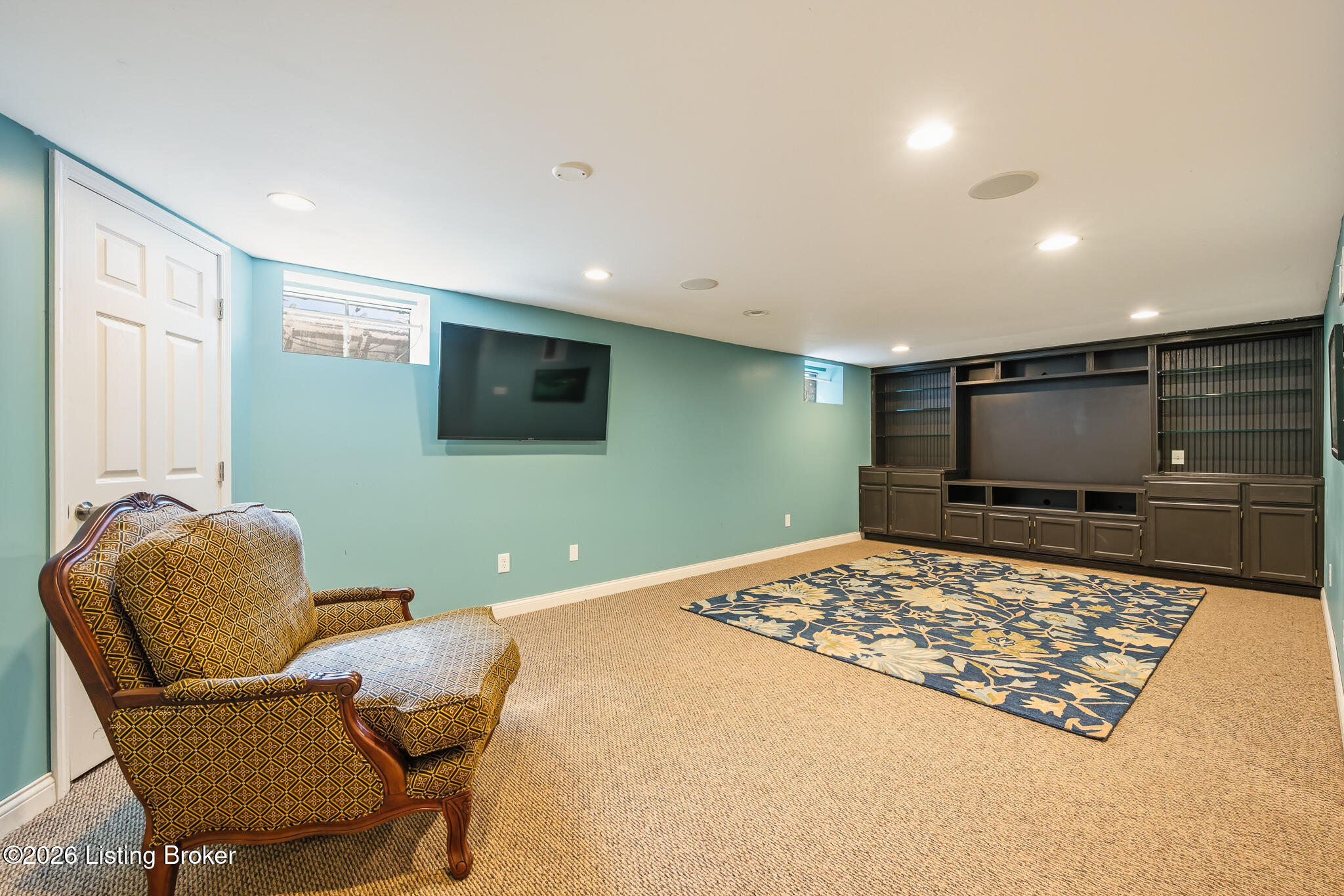 2203 Merrick Rd Property Photo 49