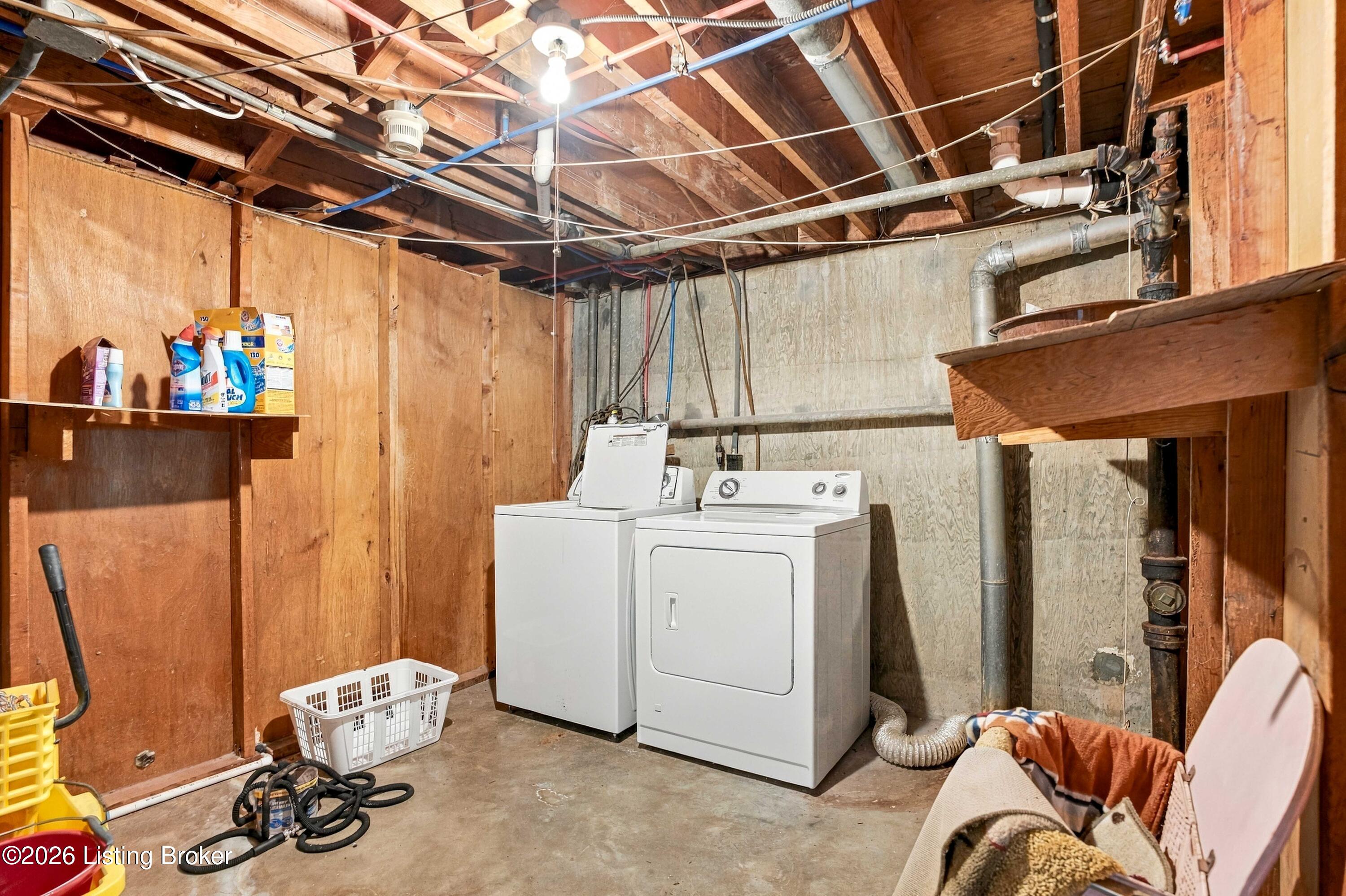 1310 S 43rd St Property Photo 34