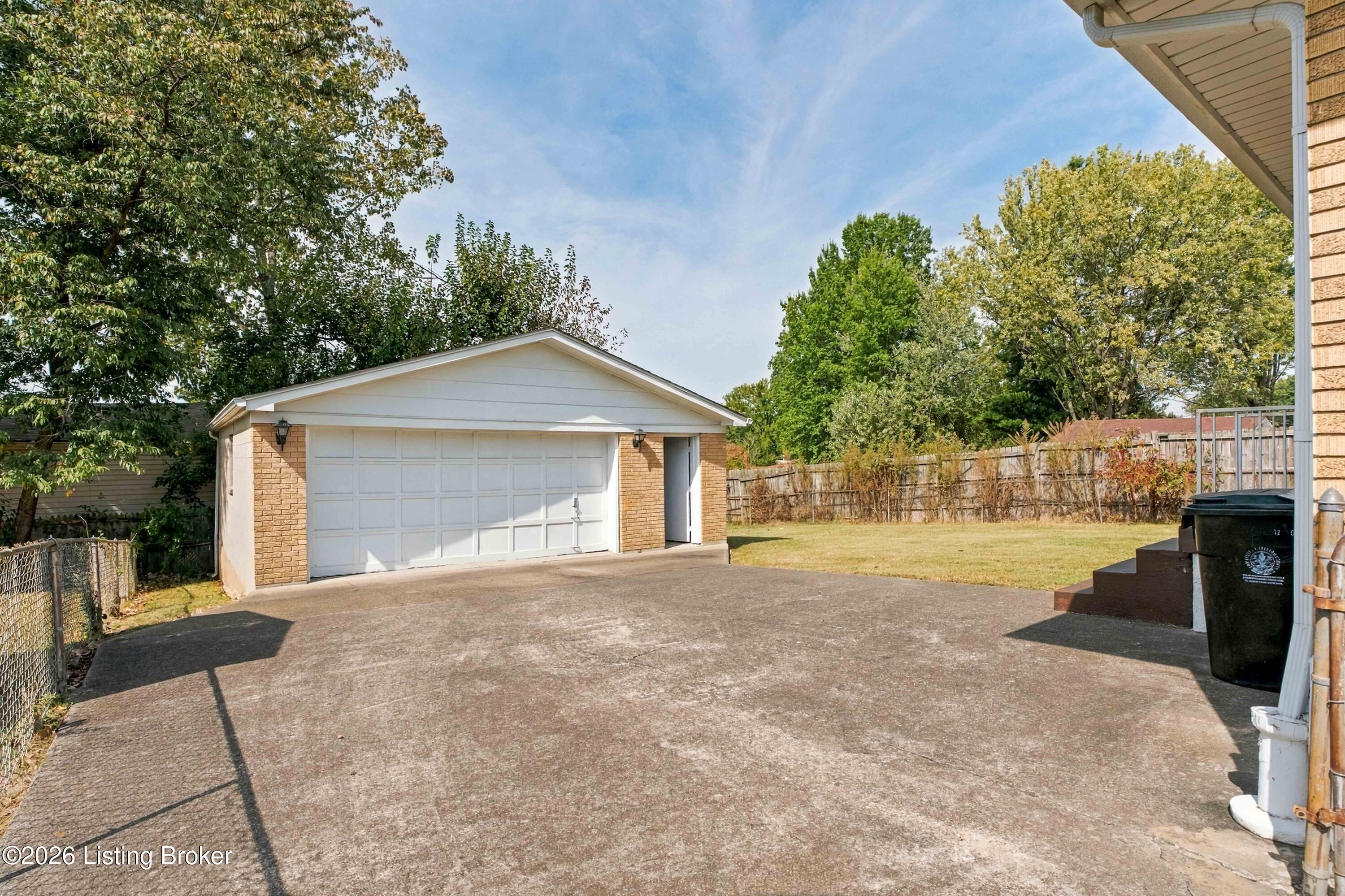 1310 S 43rd St Property Photo 38