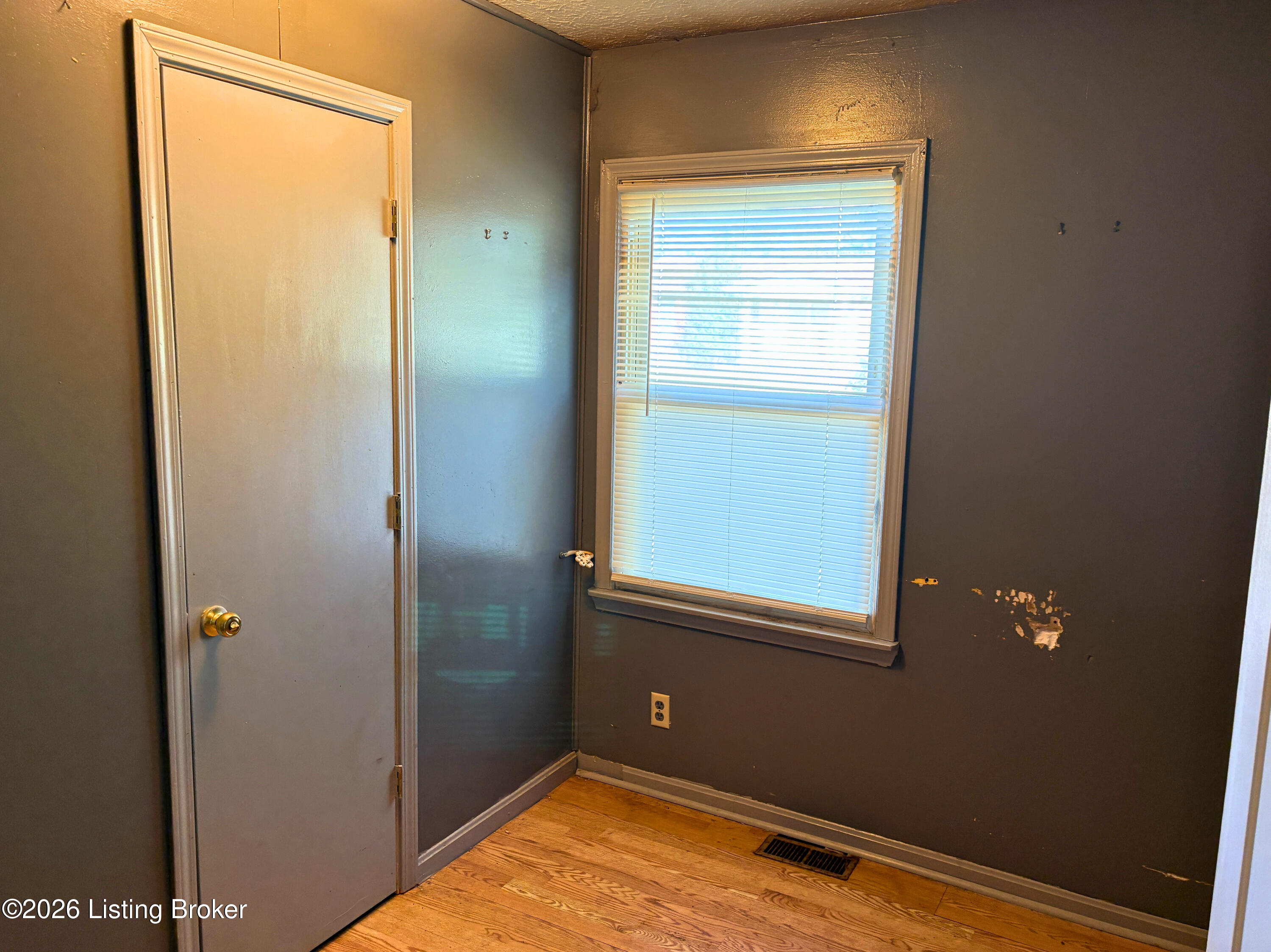 63 Jefferson Ave Property Photo 10