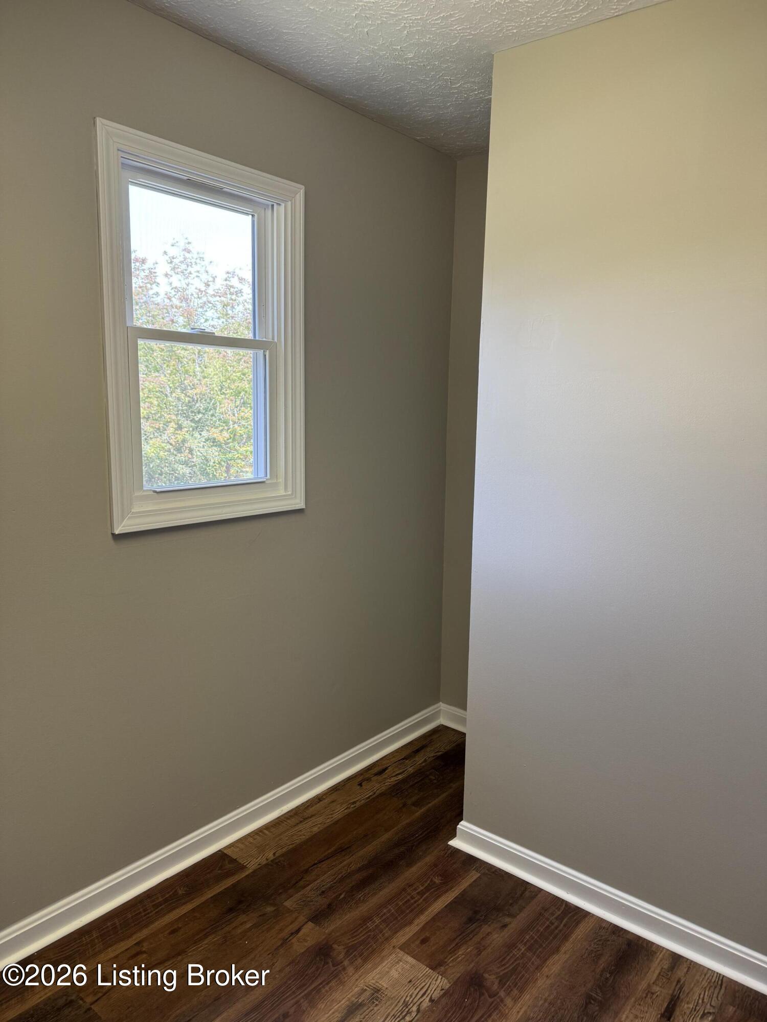 1122 Grayson St Property Photo 18
