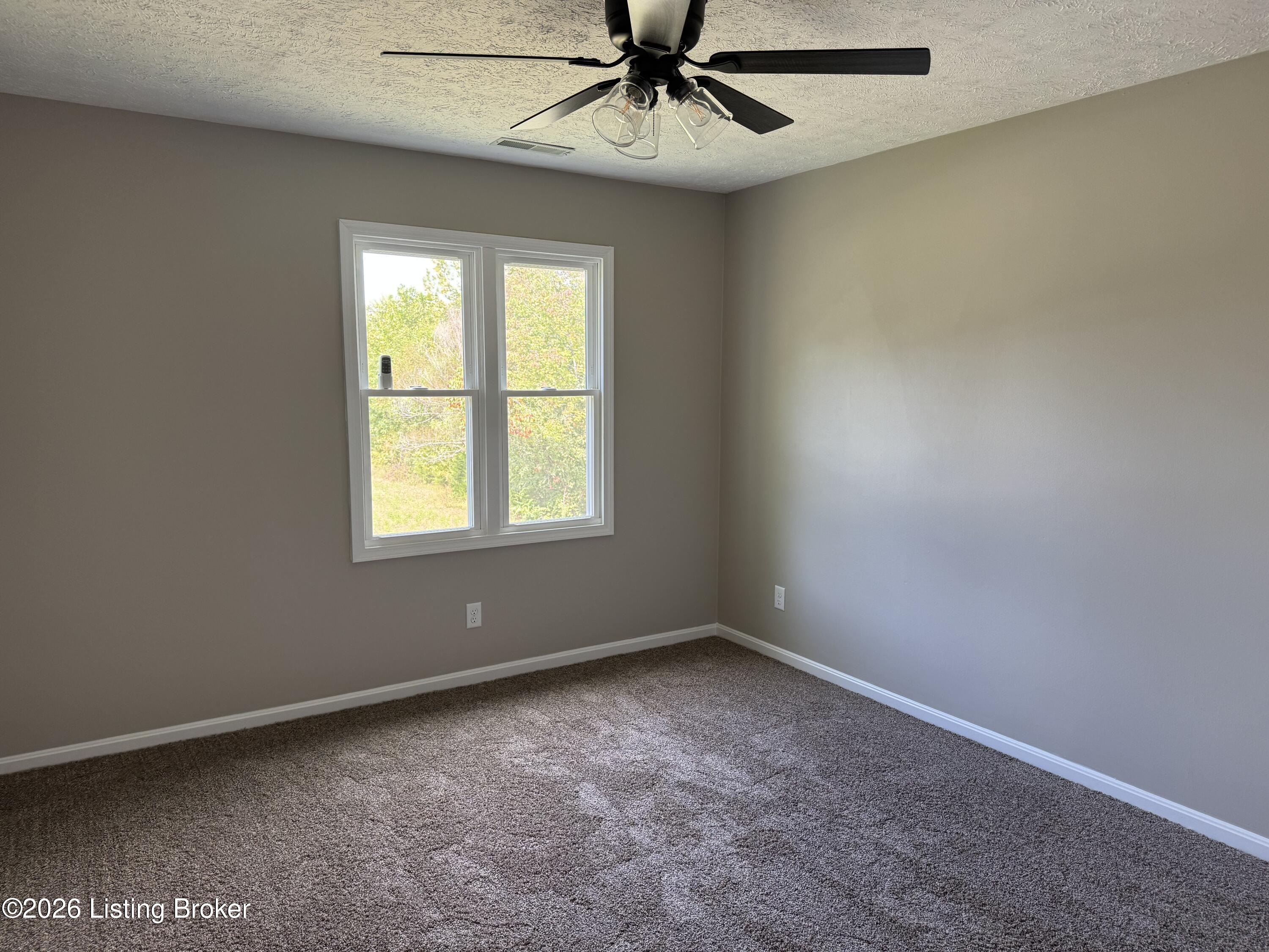 1122 Grayson St Property Photo 24