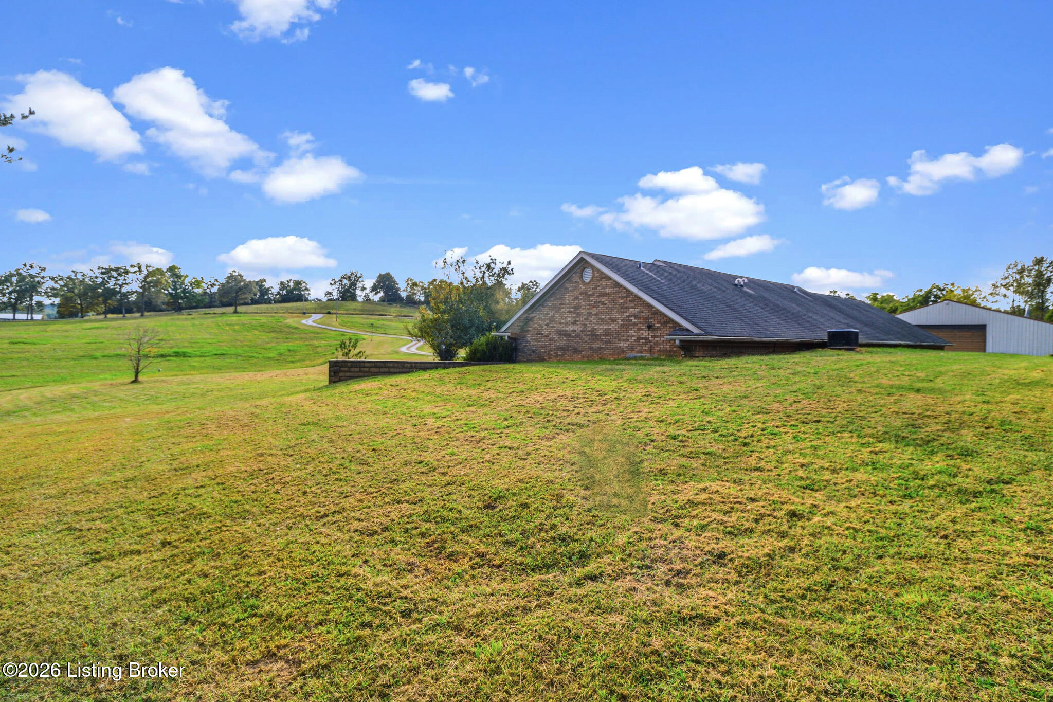 6634 N Midway Rd Property Photo 6