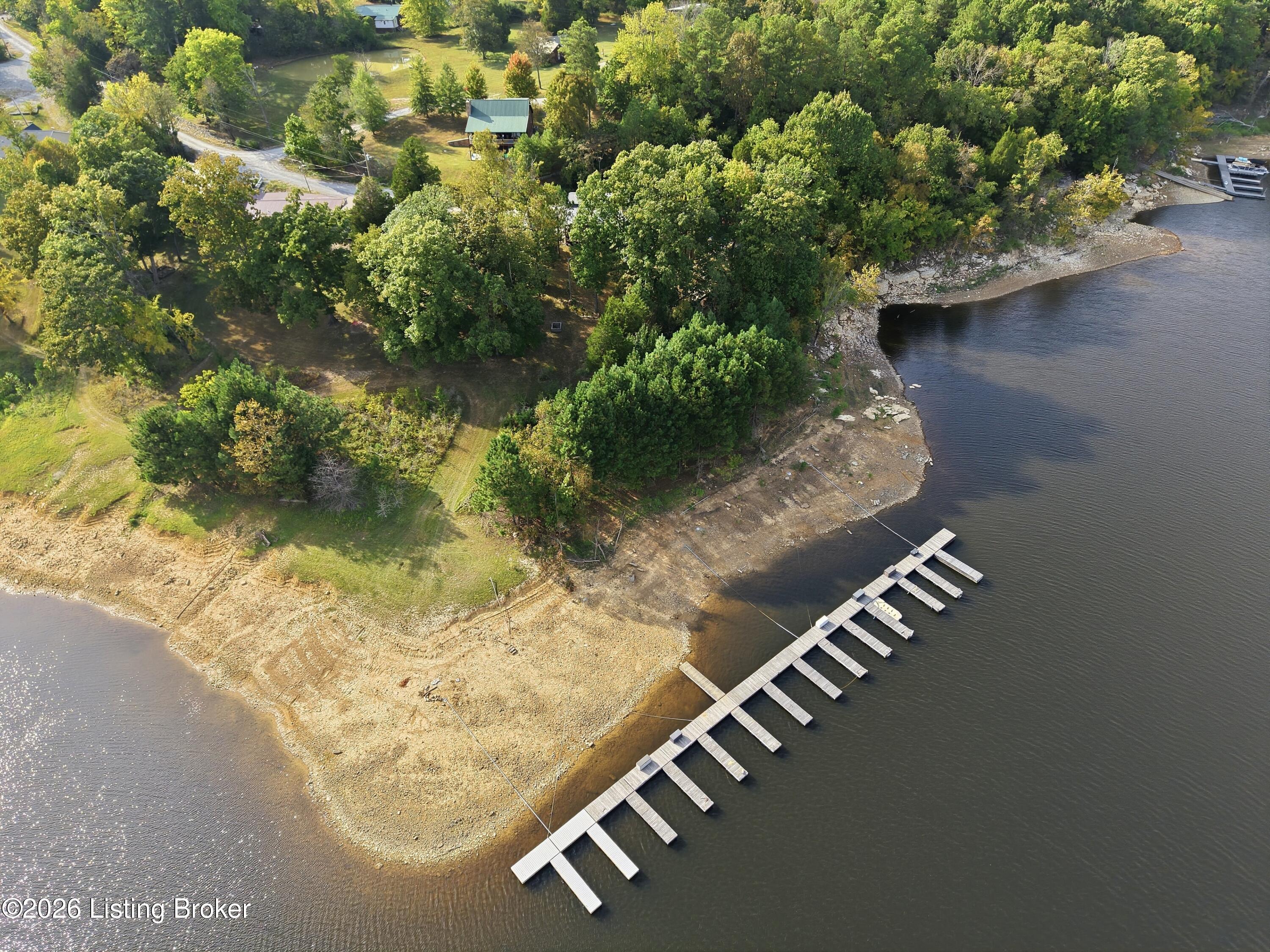 69 Cedar Cove Rd Property Photo 3