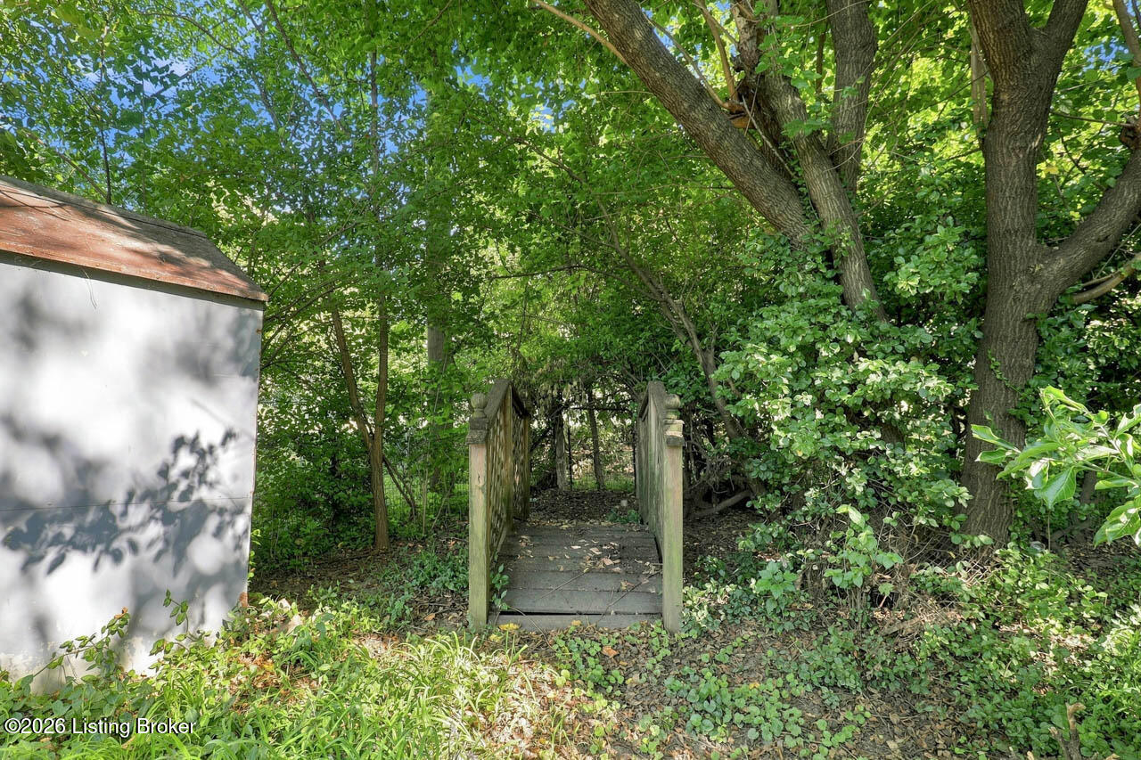2232 Hawthorne Ave Property Photo 55