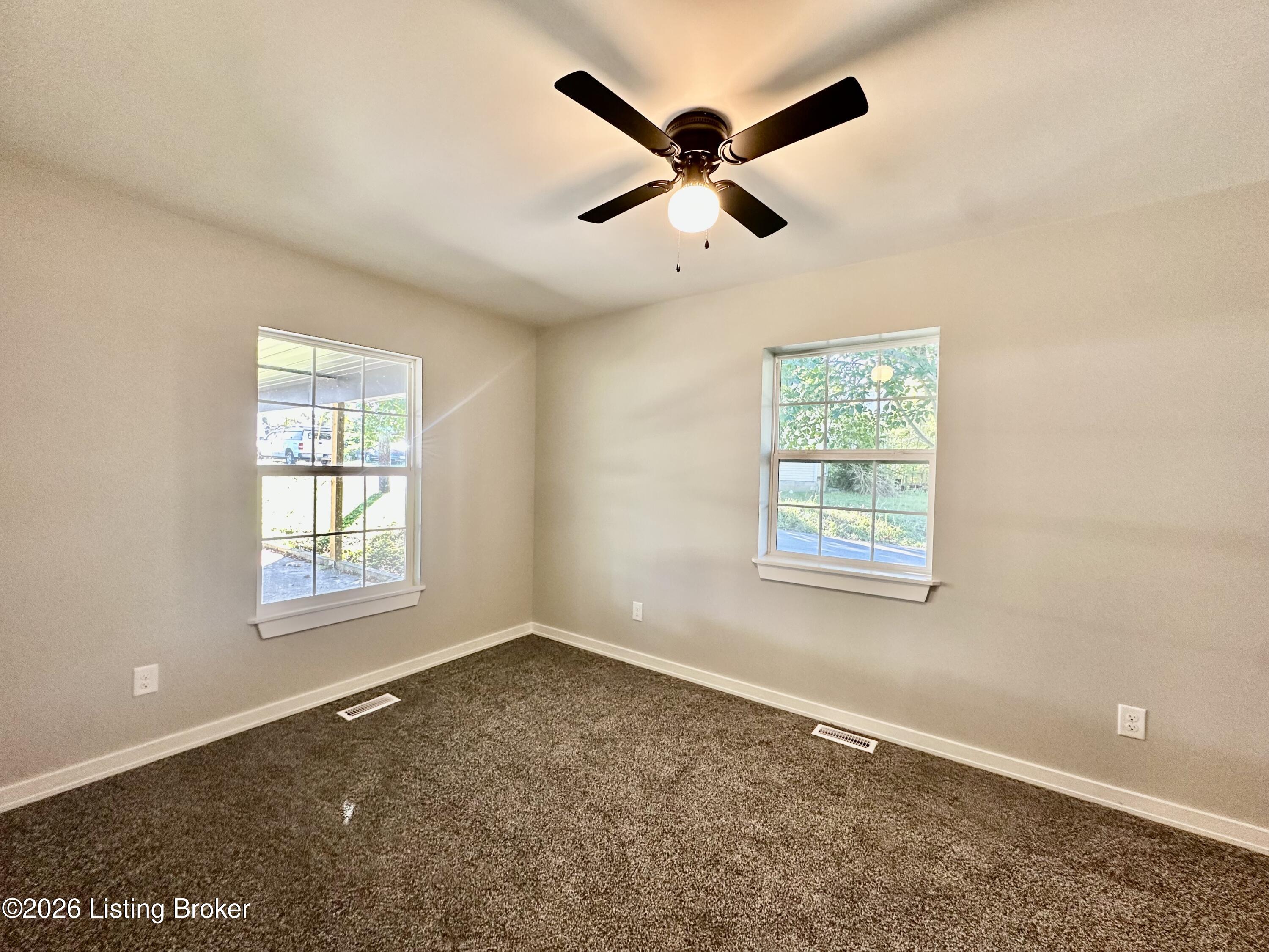 105 Hayward Rd Property Photo 11