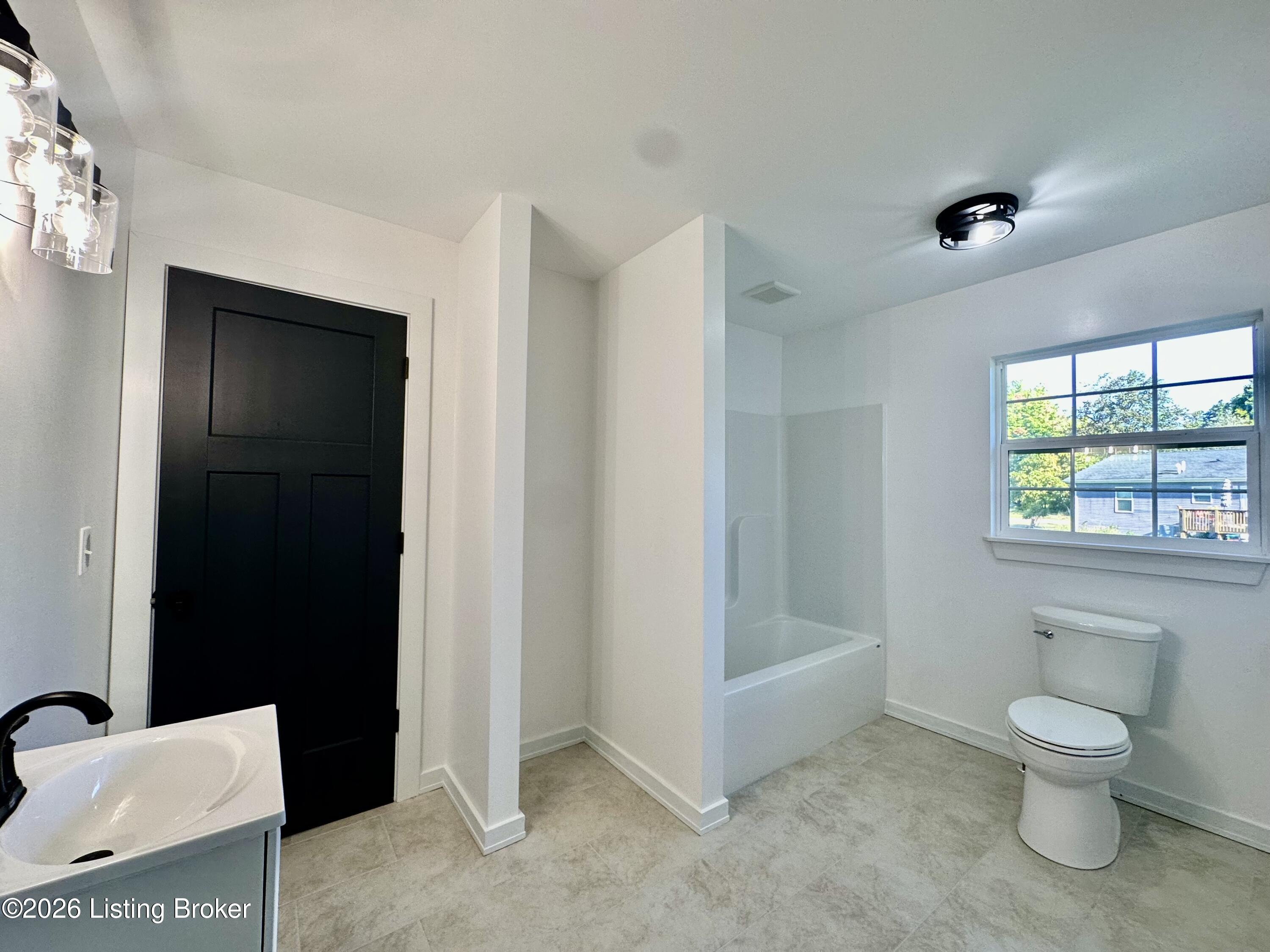 105 Hayward Rd Property Photo 17