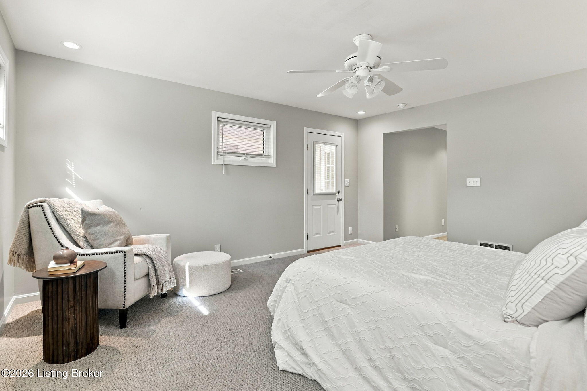8022 Watterson Trail Property Photo 34