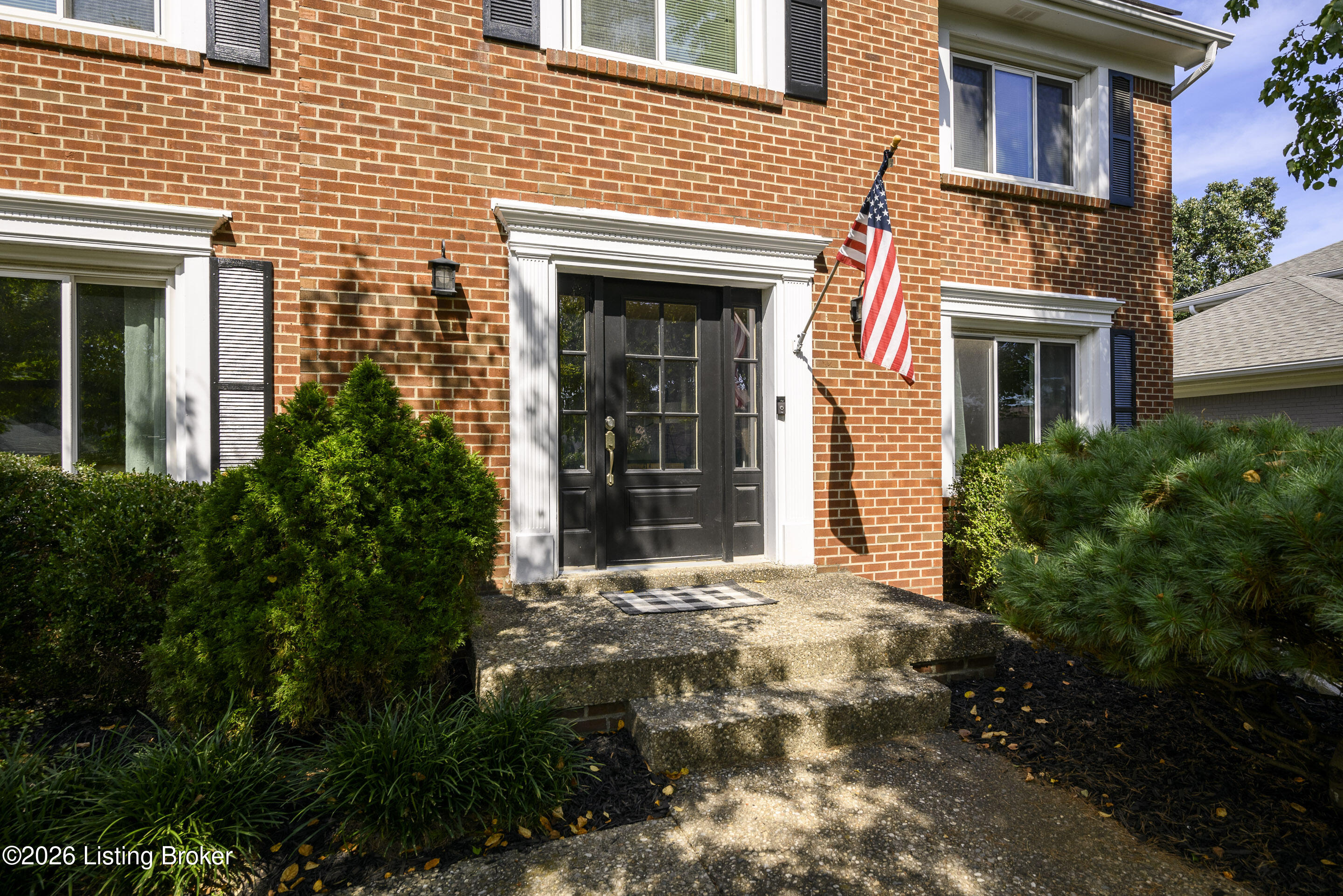 8909 Duxbury Rd Property Photo 2