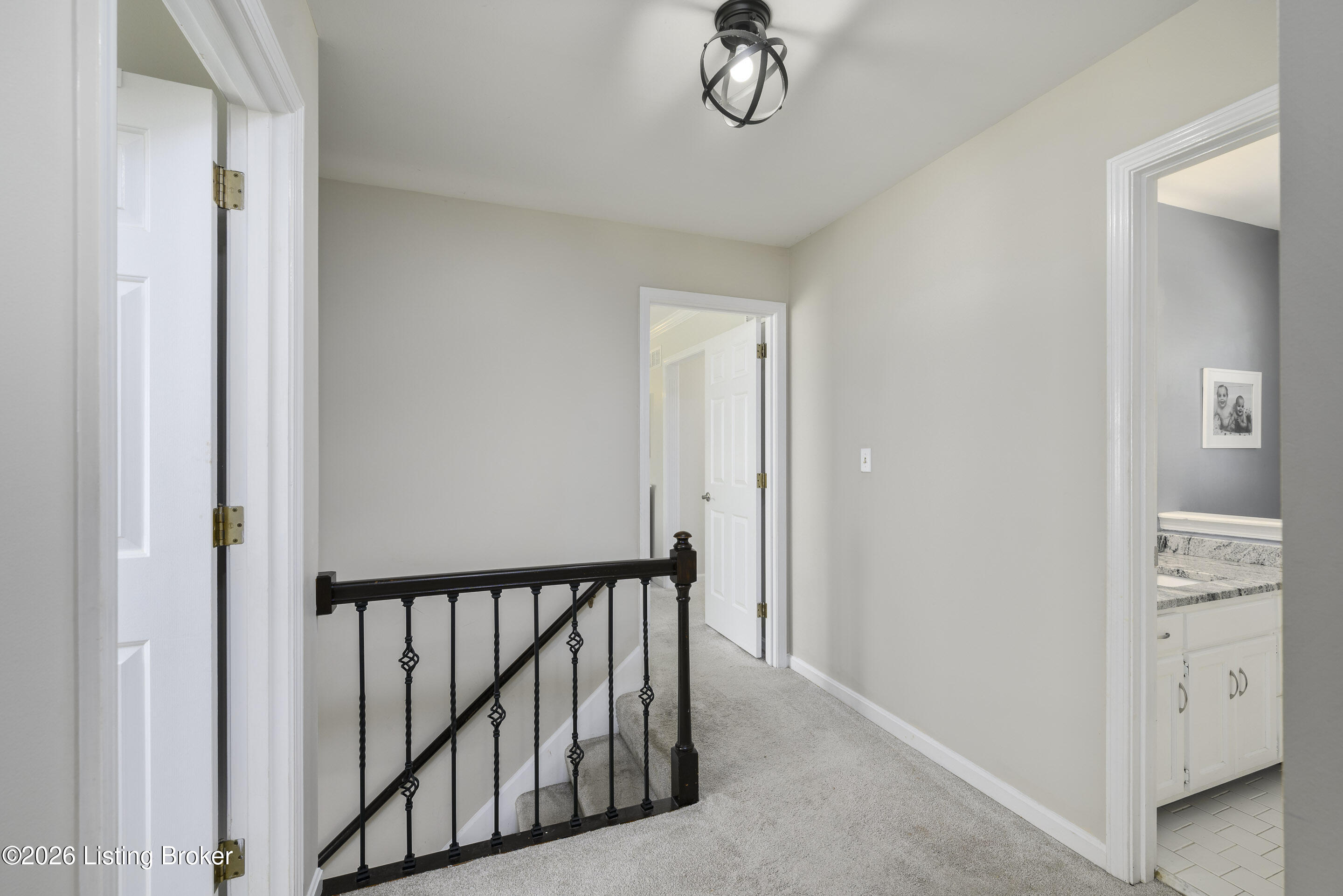 8909 Duxbury Rd Property Photo 18