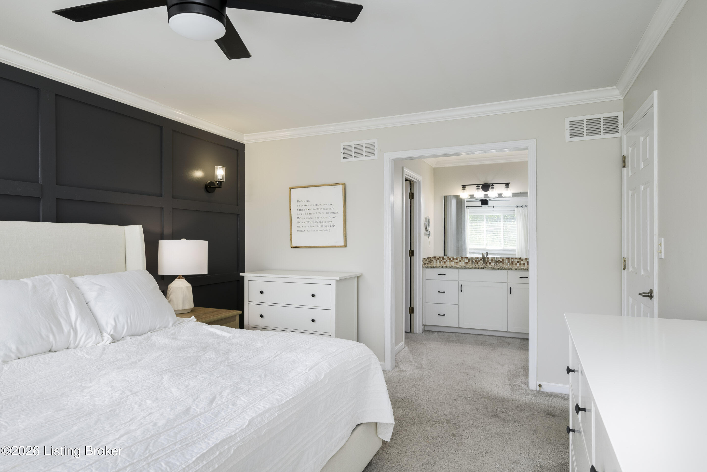8909 Duxbury Rd Property Photo 20