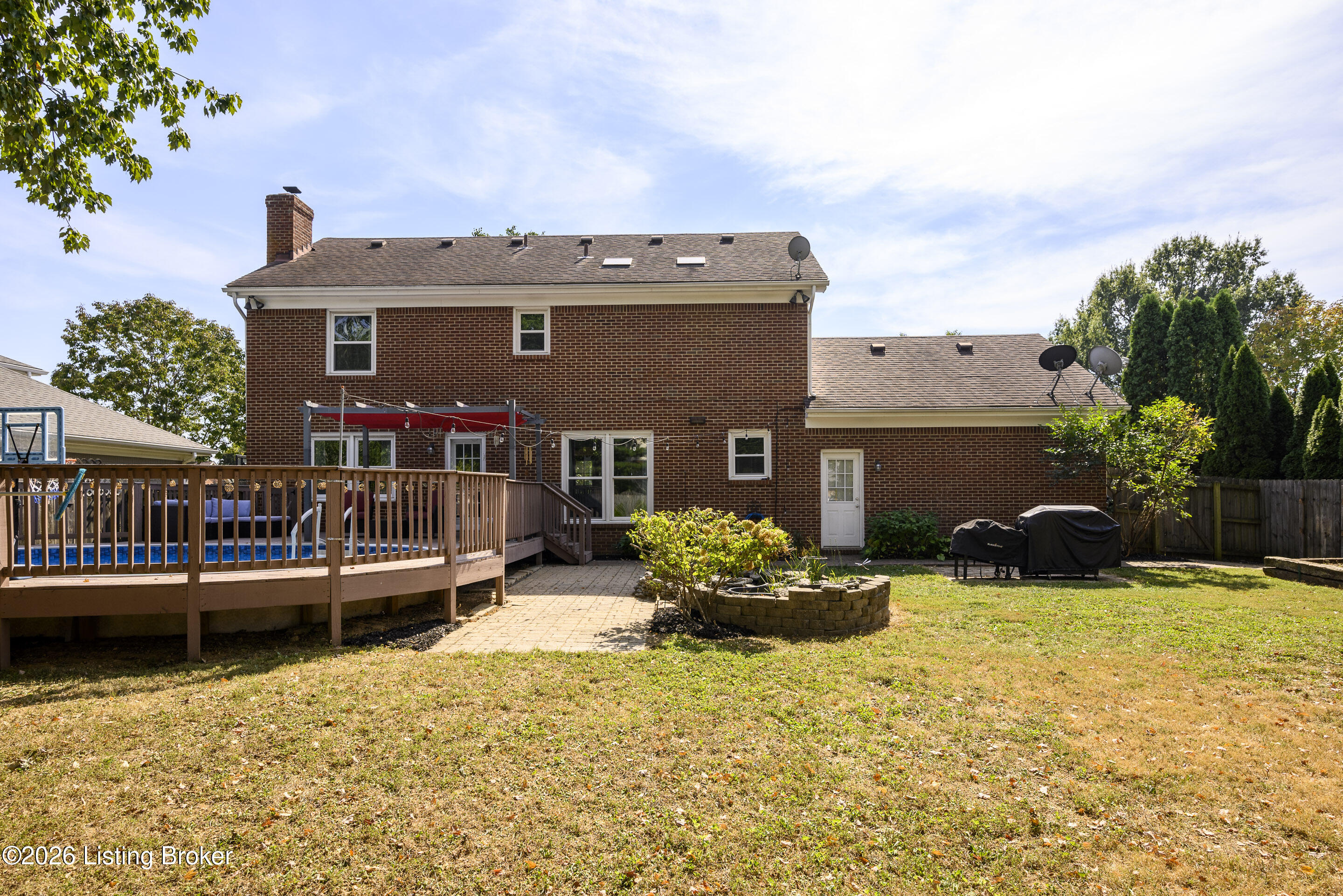 8909 Duxbury Rd Property Photo 37