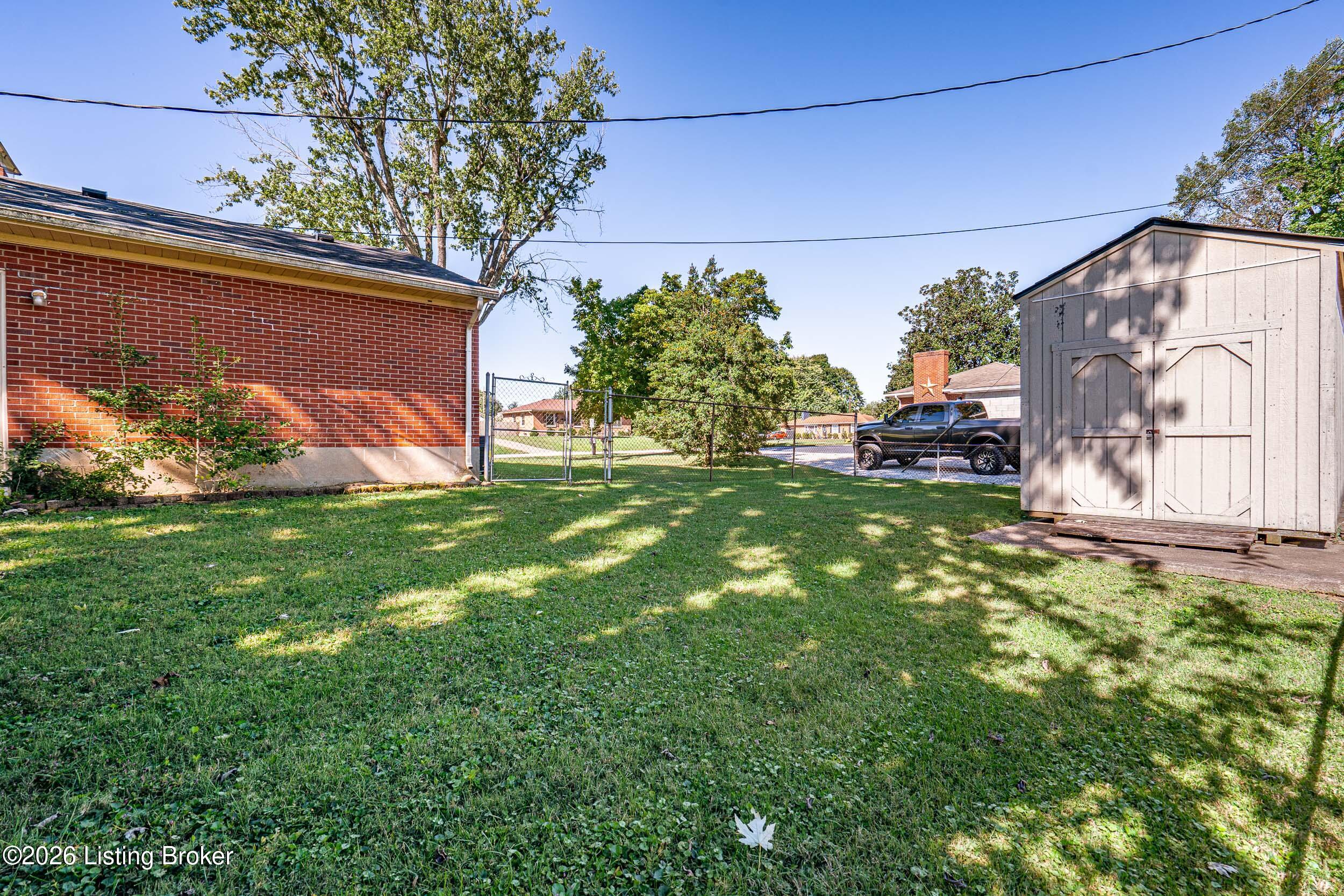 9905 Highcrest Ave Property Photo 51