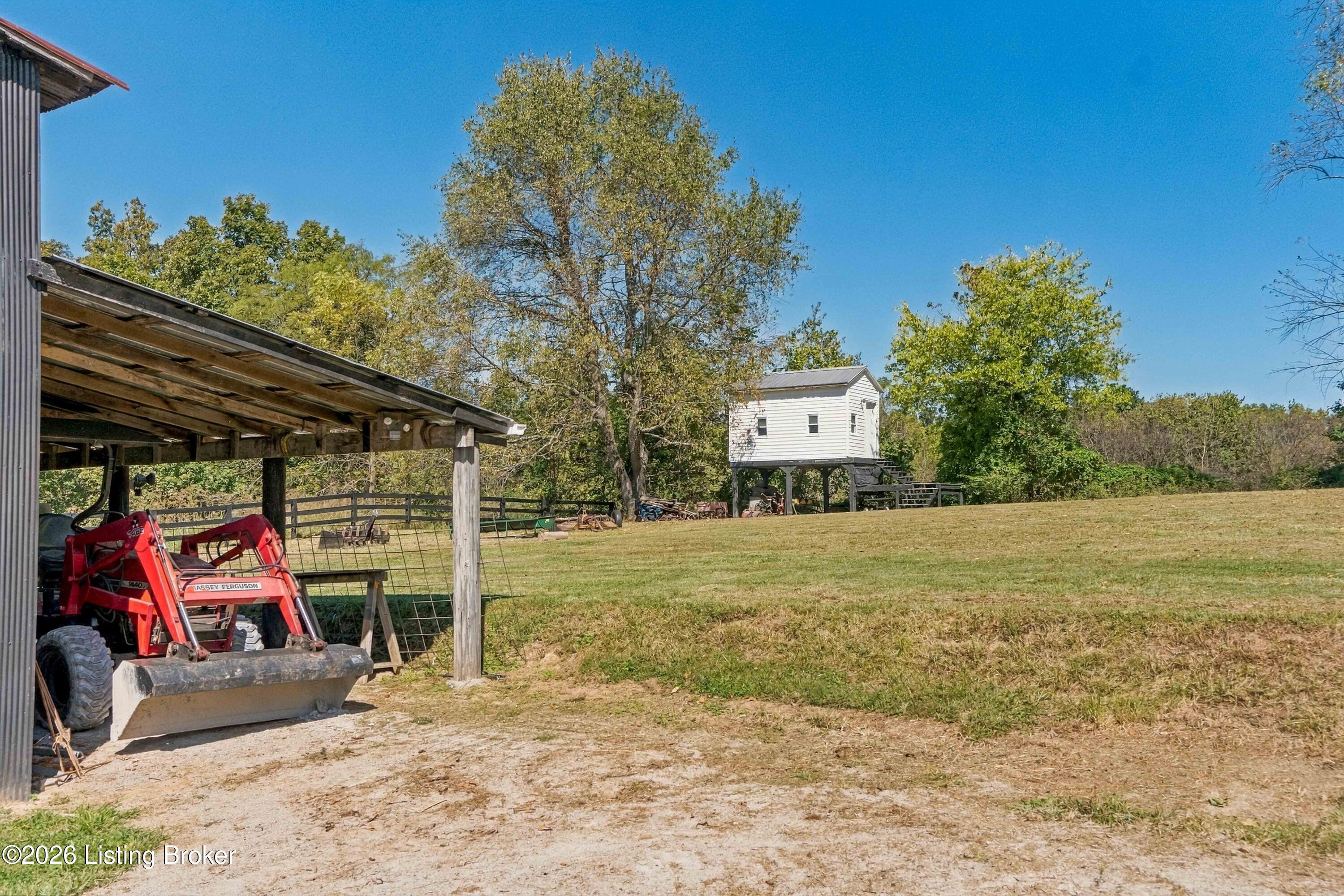 7386 Mt Eden Rd Property Photo 36