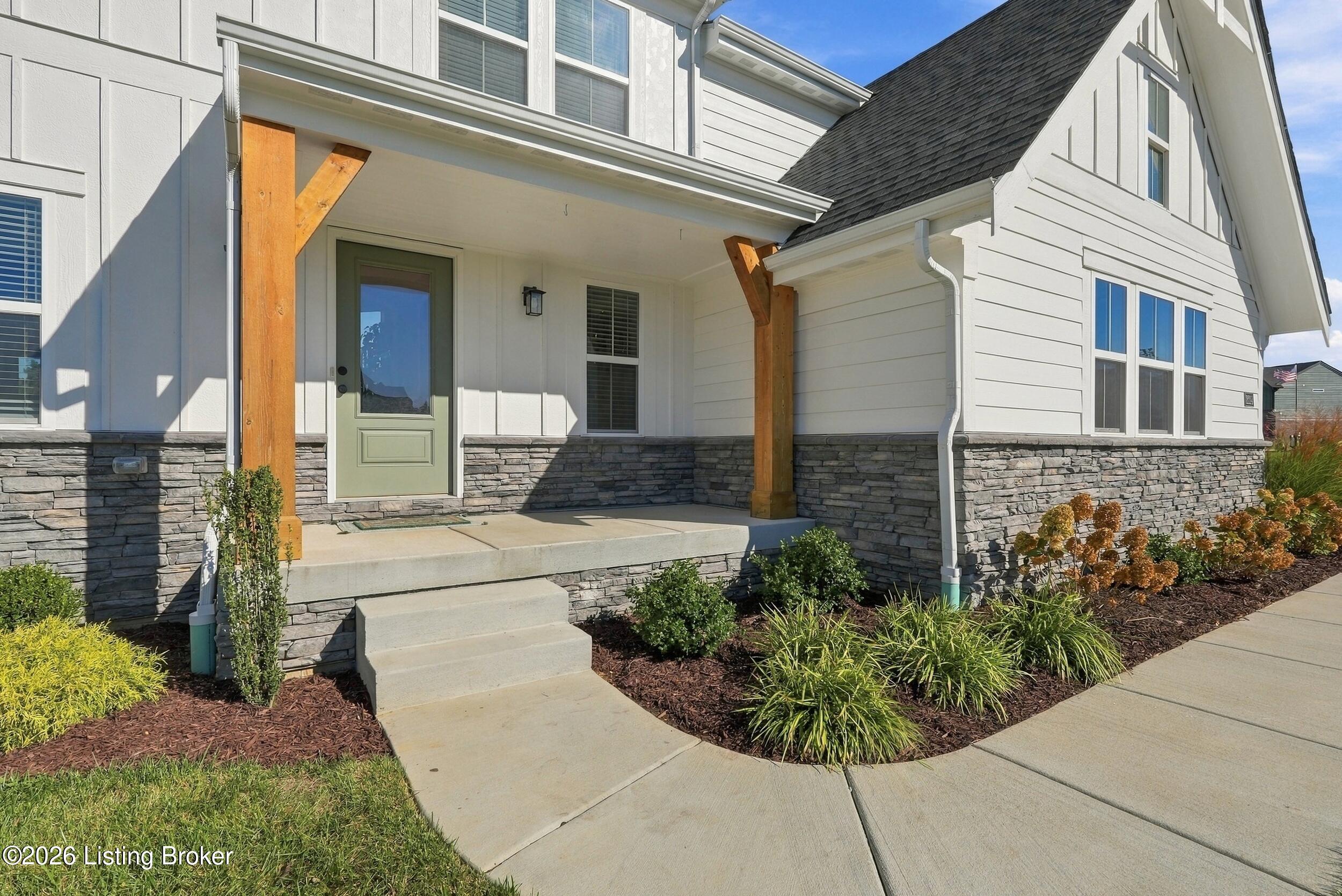 2224 Summit View Ct Property Photo 4