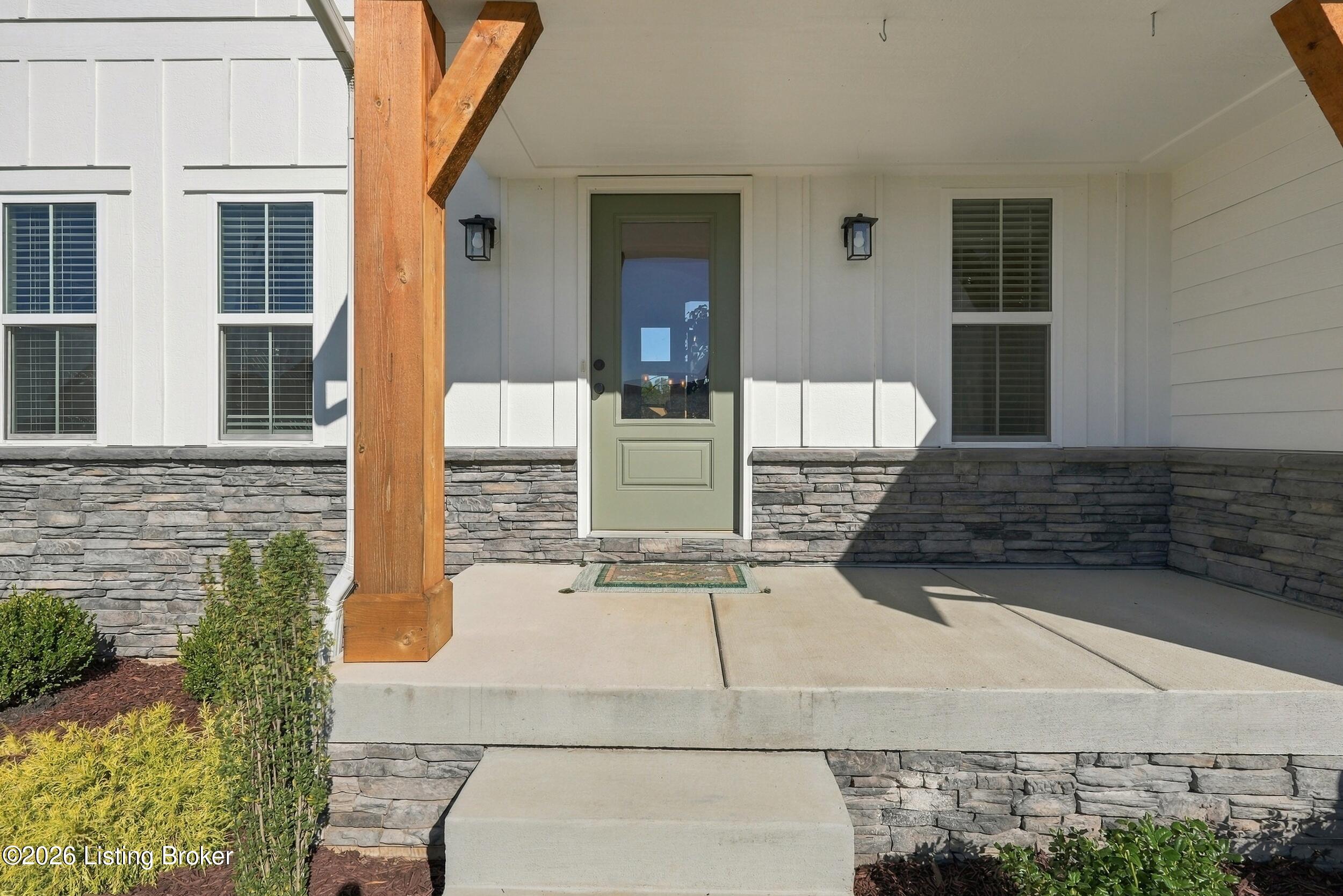 2224 Summit View Ct Property Photo 5