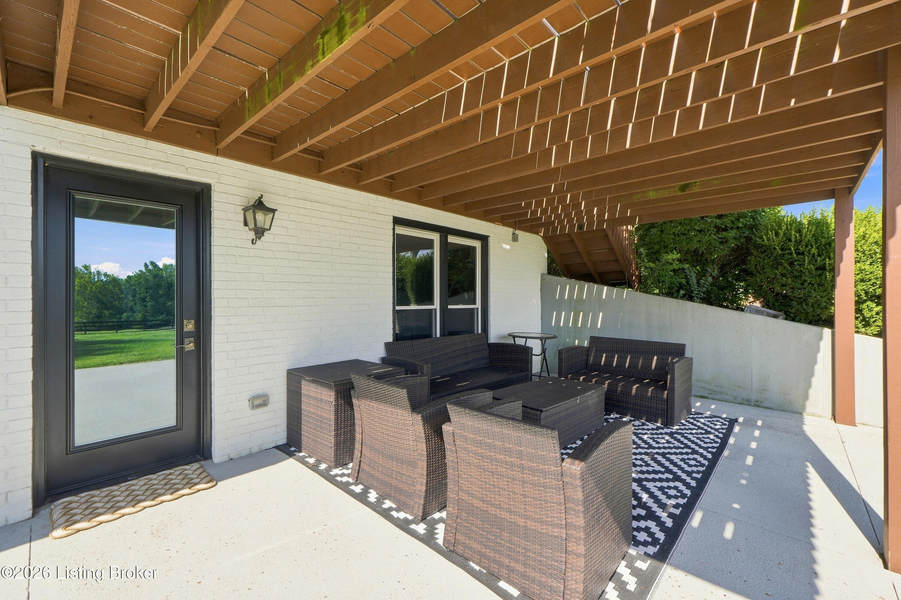 2112 Blakemore Ln Property Photo 11