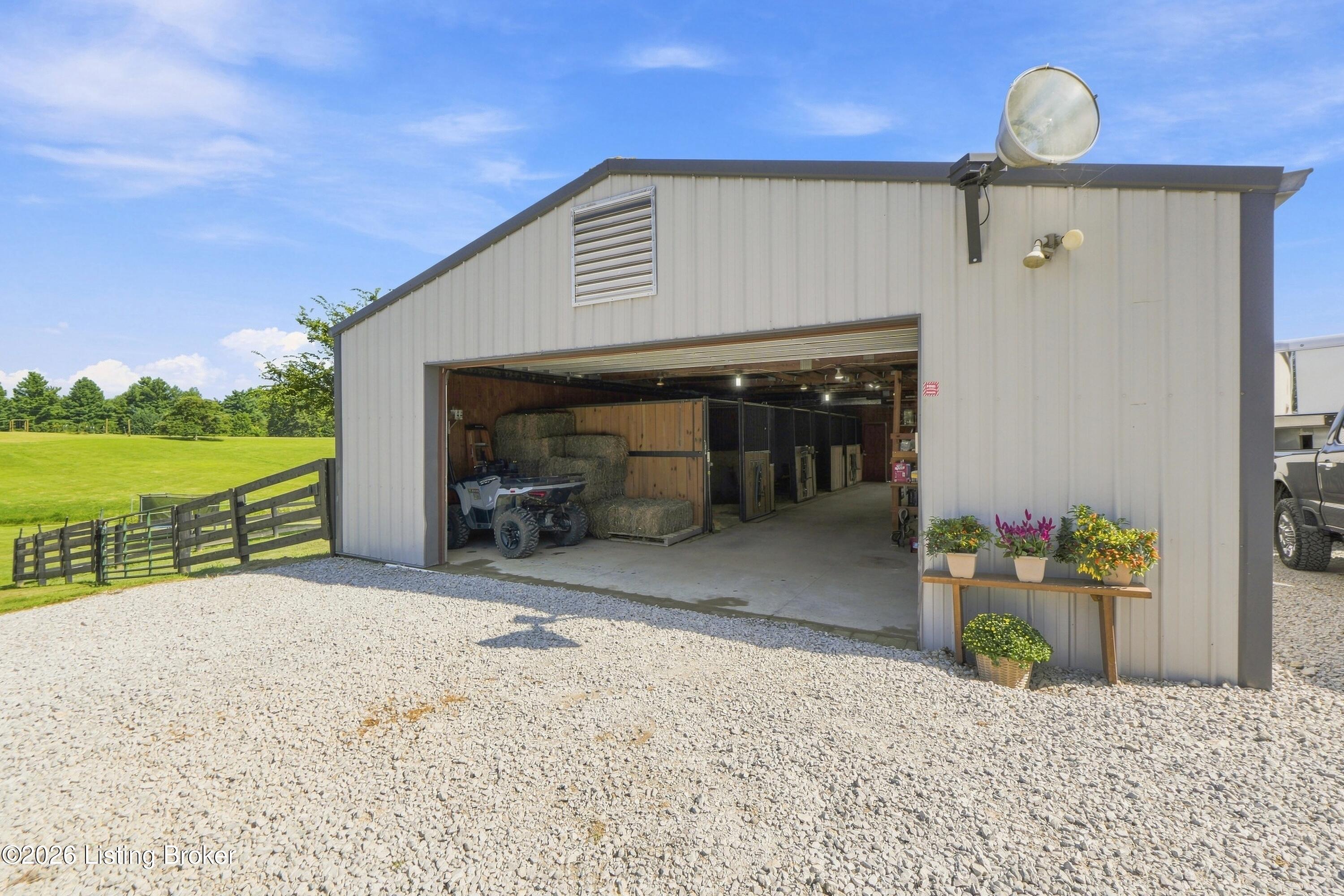 2112 Blakemore Ln Property Photo 18