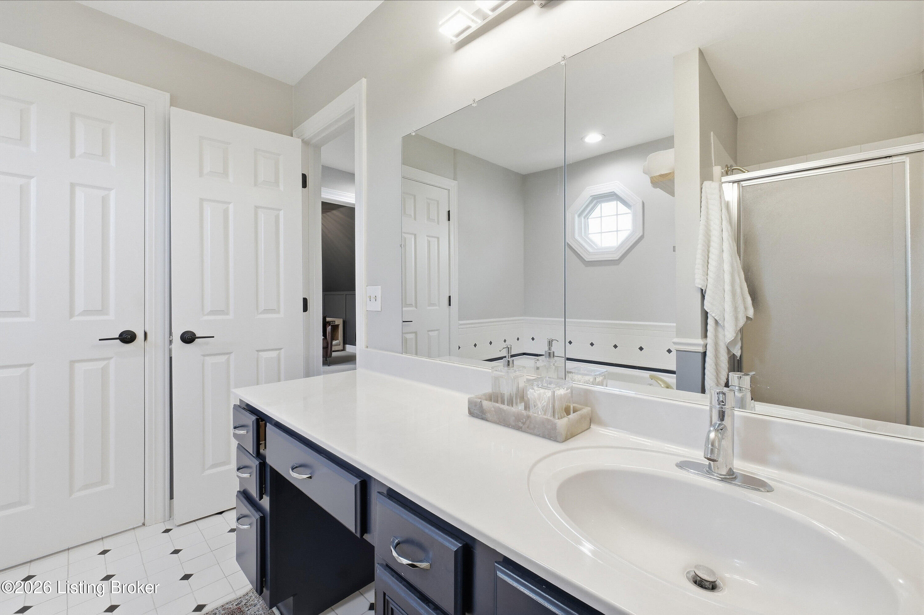 2112 Blakemore Ln Property Photo 54