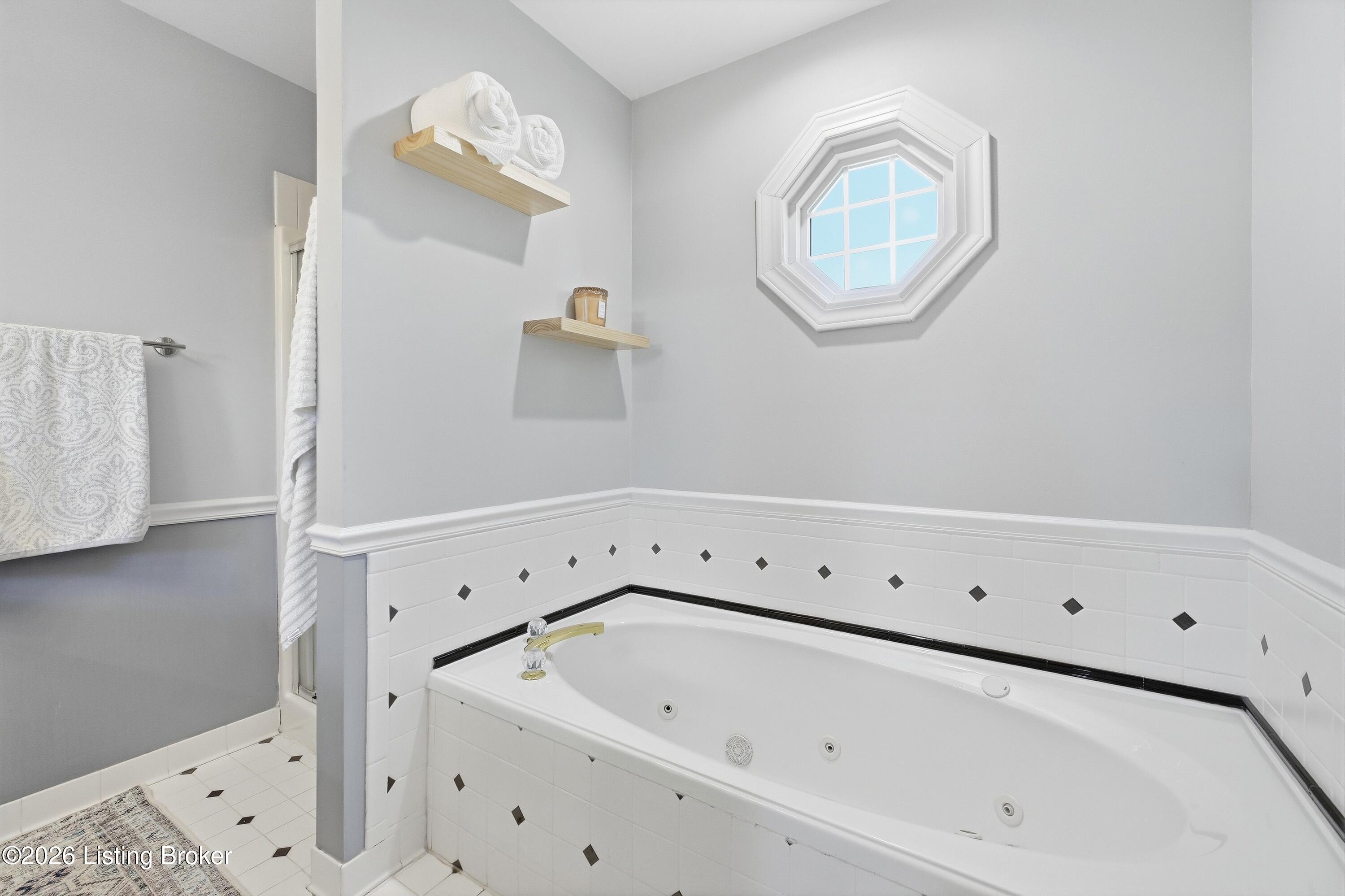 2112 Blakemore Ln Property Photo 60