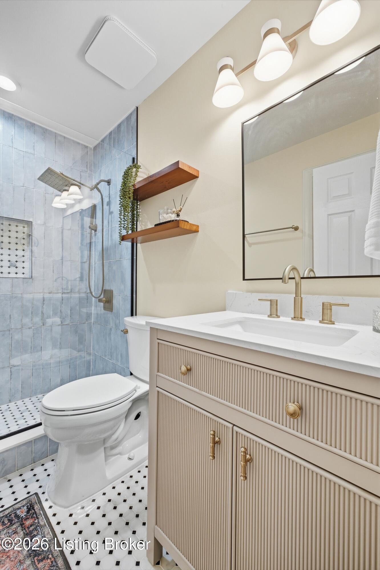 2112 Blakemore Ln Property Photo 64