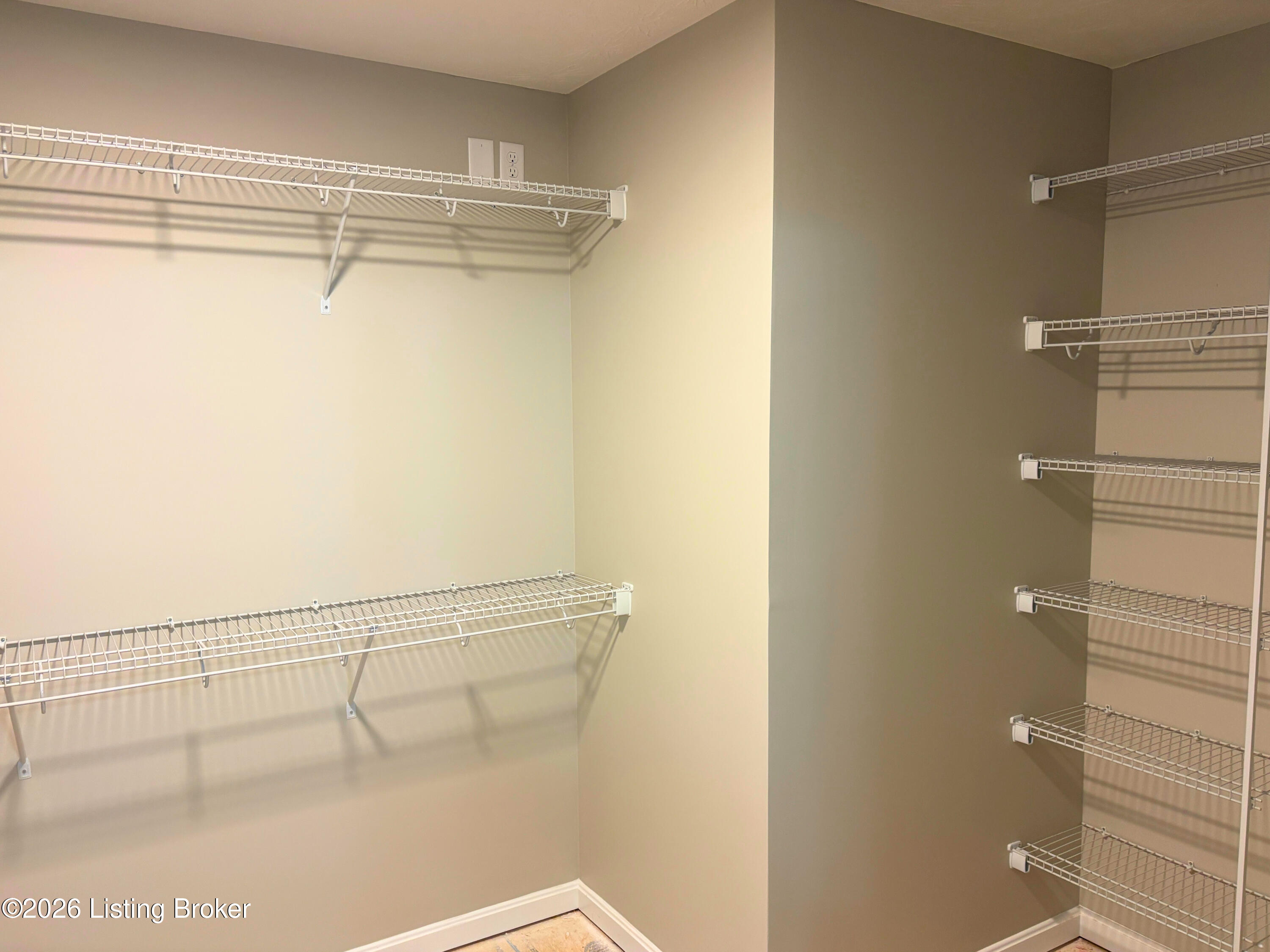 523 Braden Way Property Photo 8