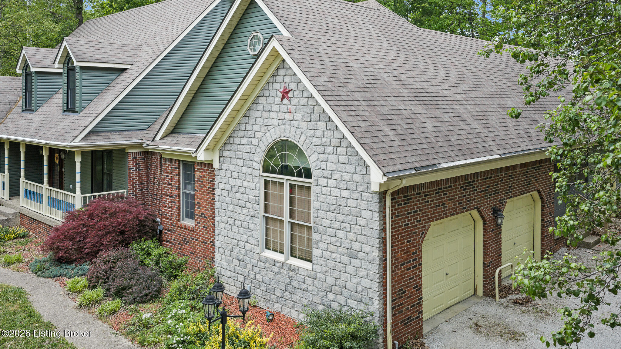 180 Bowman Ct Property Photo 10