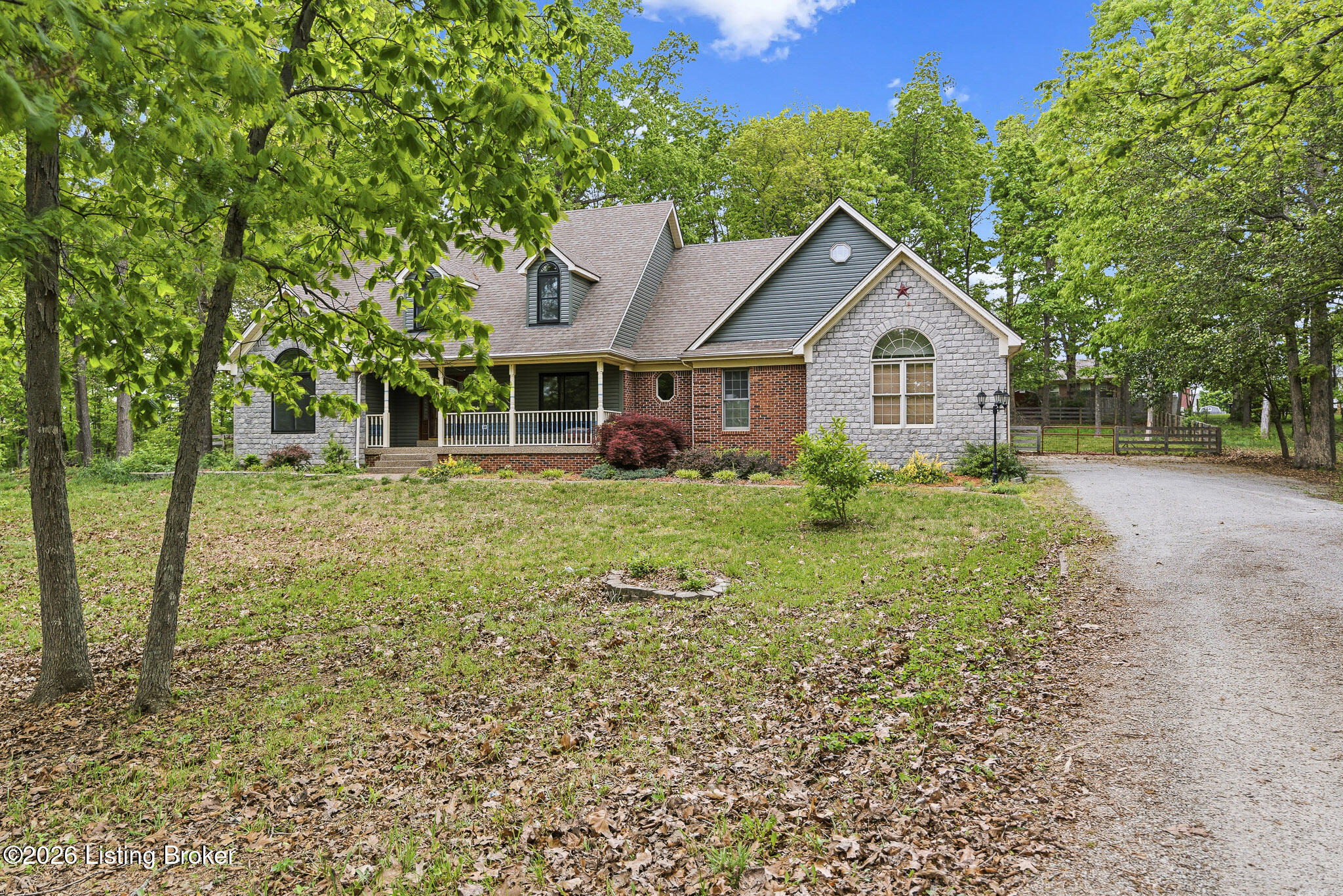 180 Bowman Ct Property Photo 13