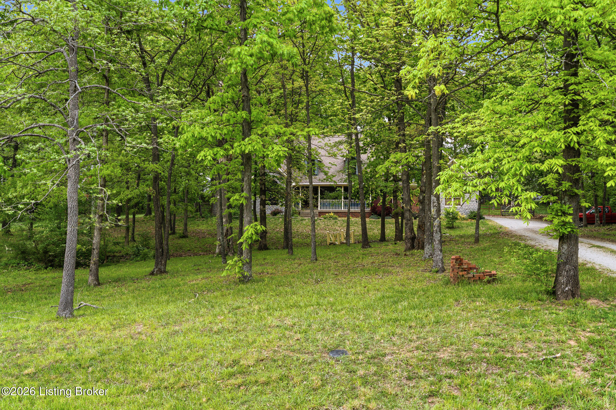180 Bowman Ct Property Photo 16