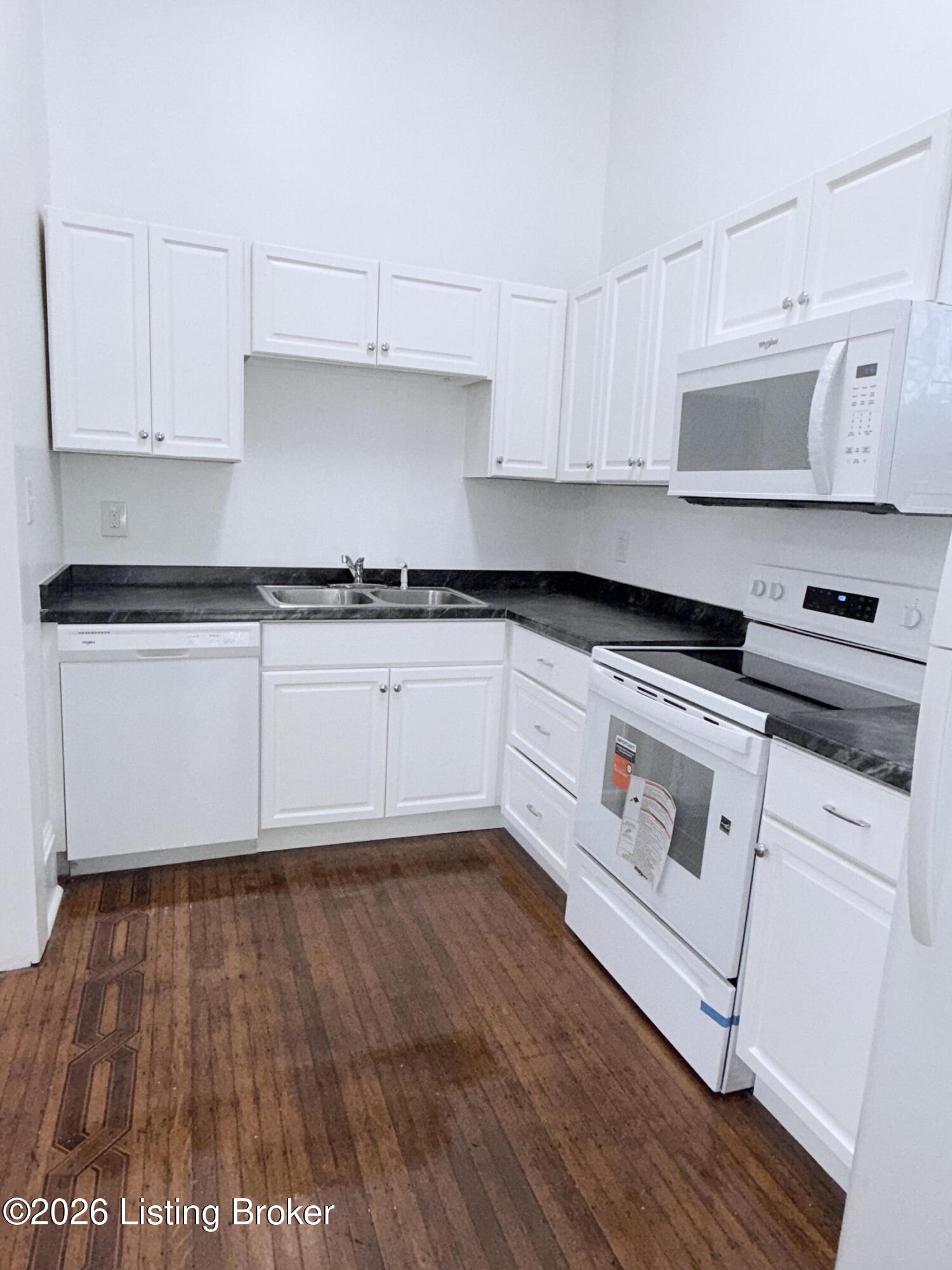 1140 S 1st St 1 Property Photo 13