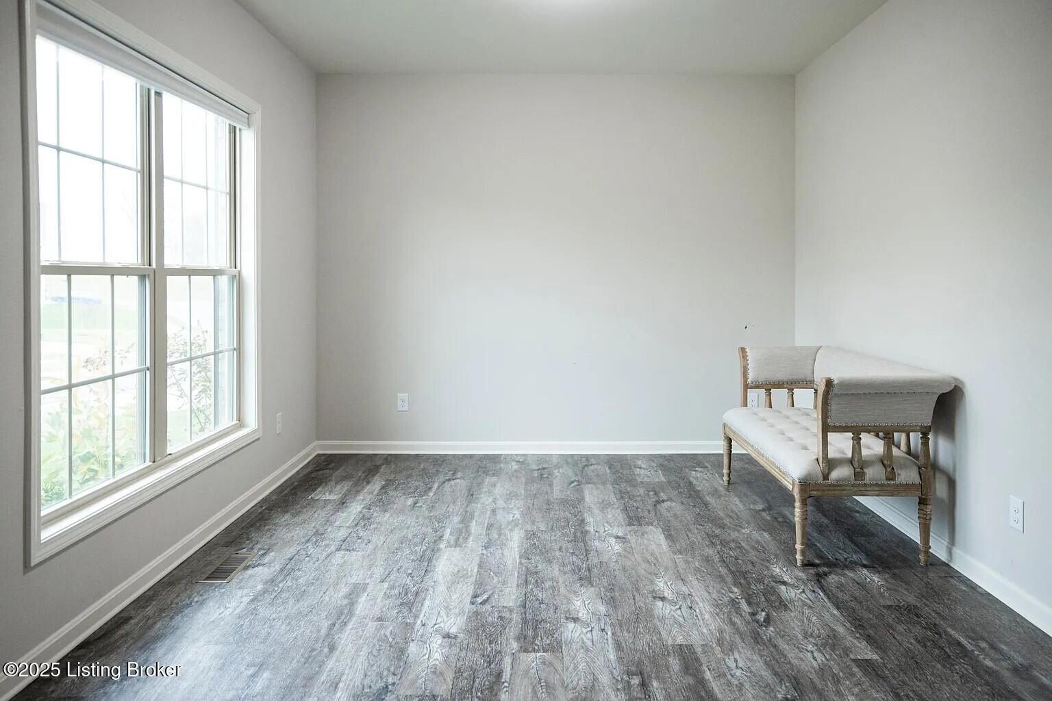110 Belden Trl Property Photo 5