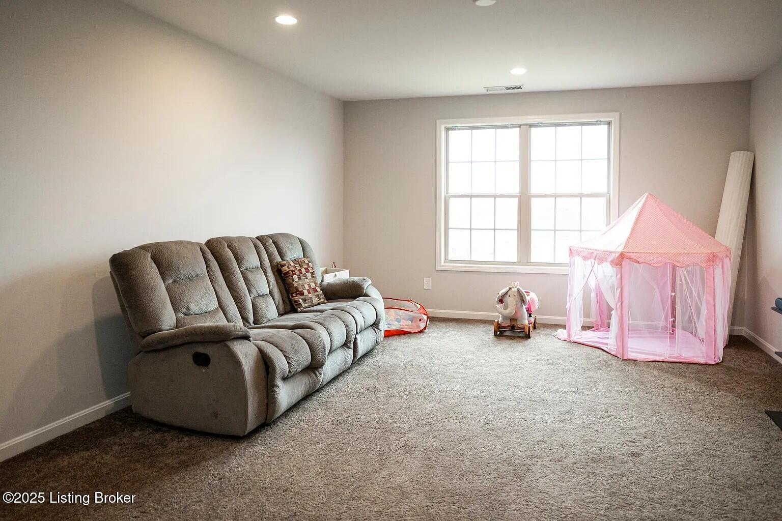 110 Belden Trl Property Photo 23