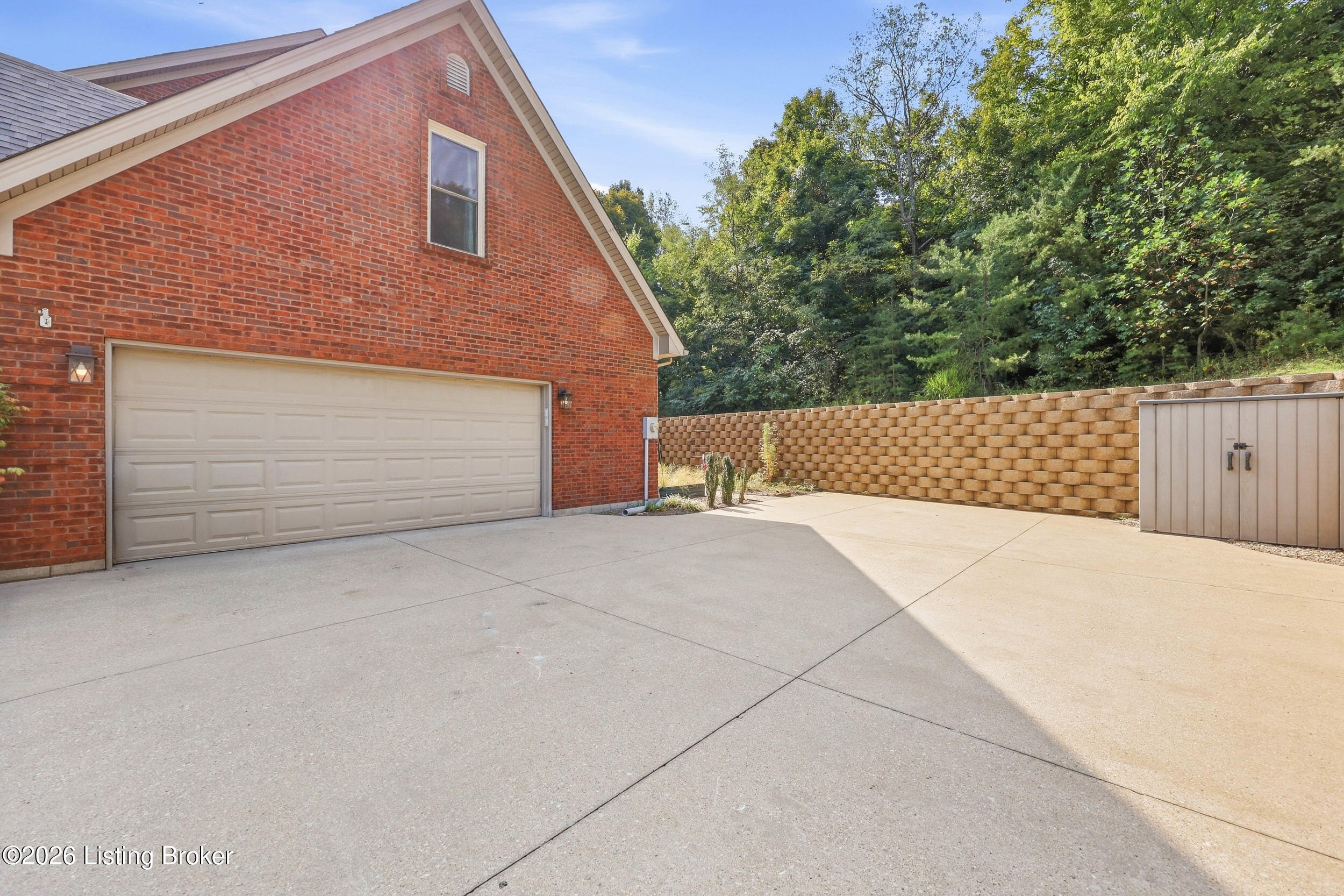 2707 Clearstream Ct Property Photo 57