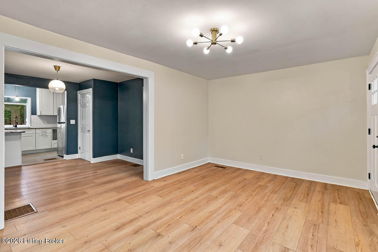 2253 Beargrass Ave Property Photo 5