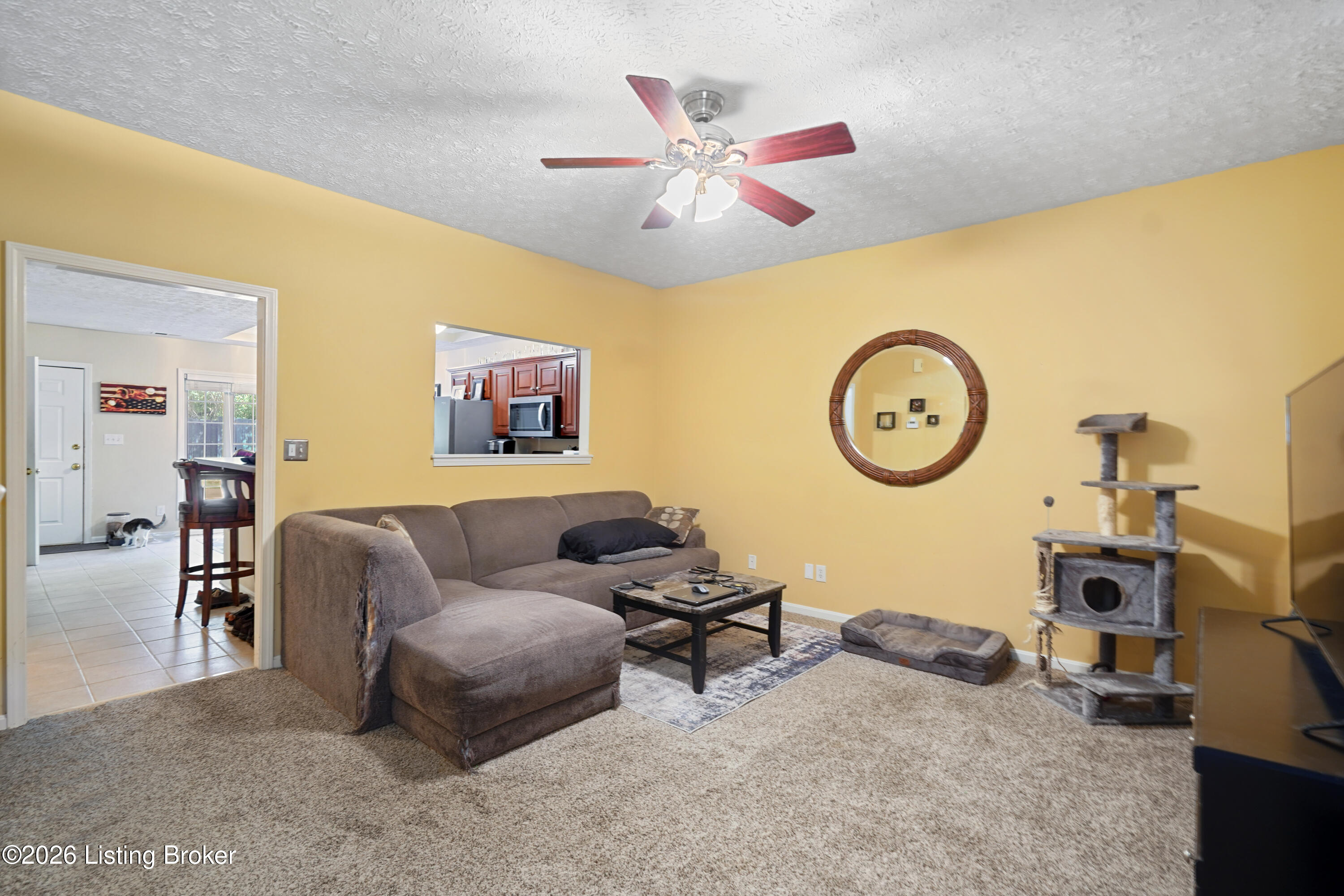 202 Hampton Place Ct Property Photo 3