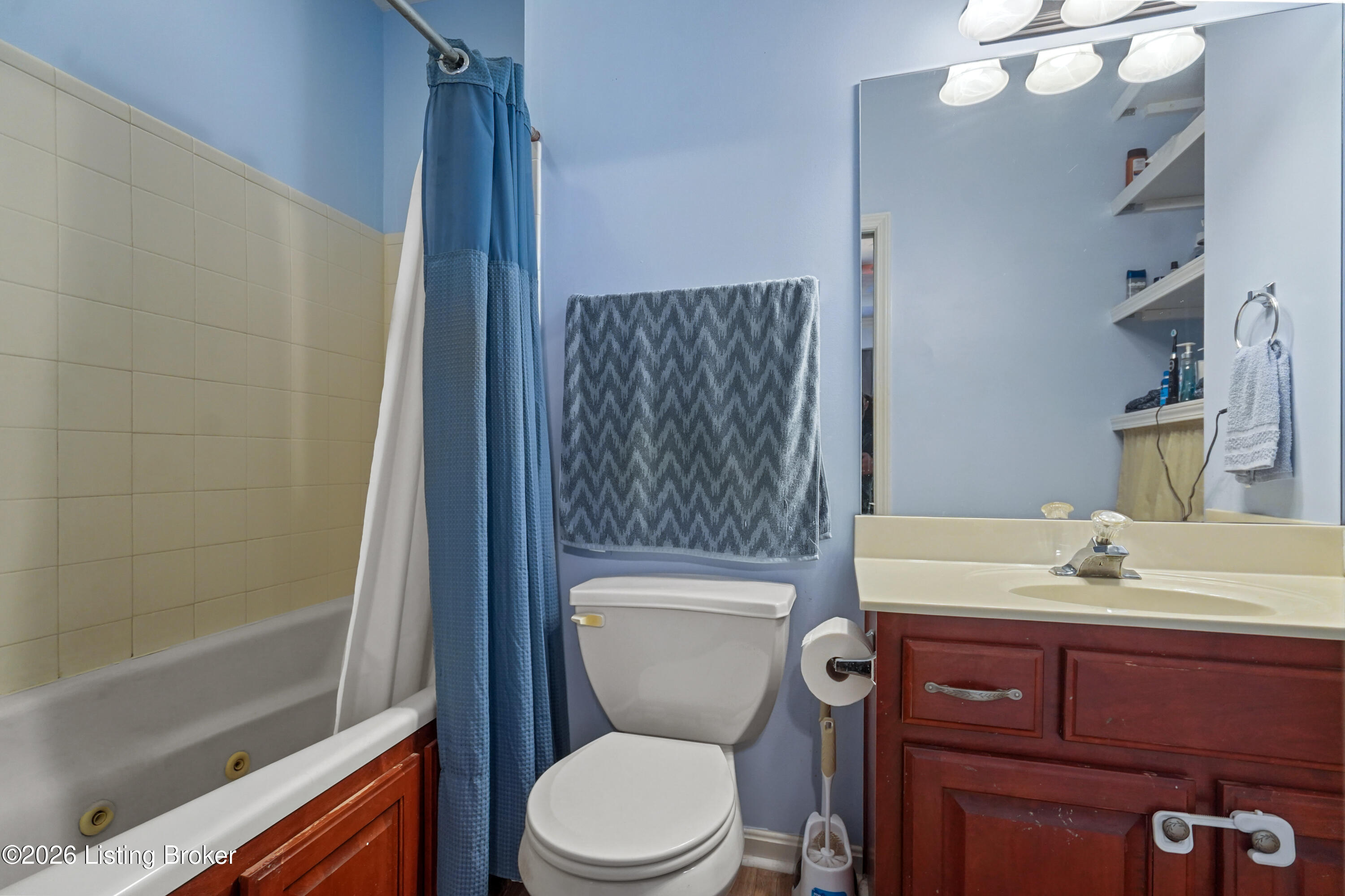 202 Hampton Place Ct Property Photo 18