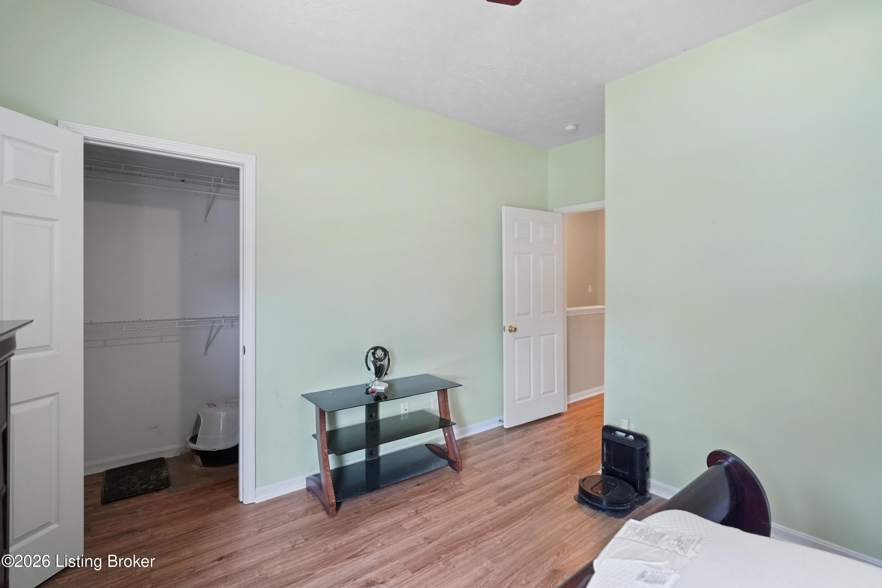 202 Hampton Place Ct Property Photo 21