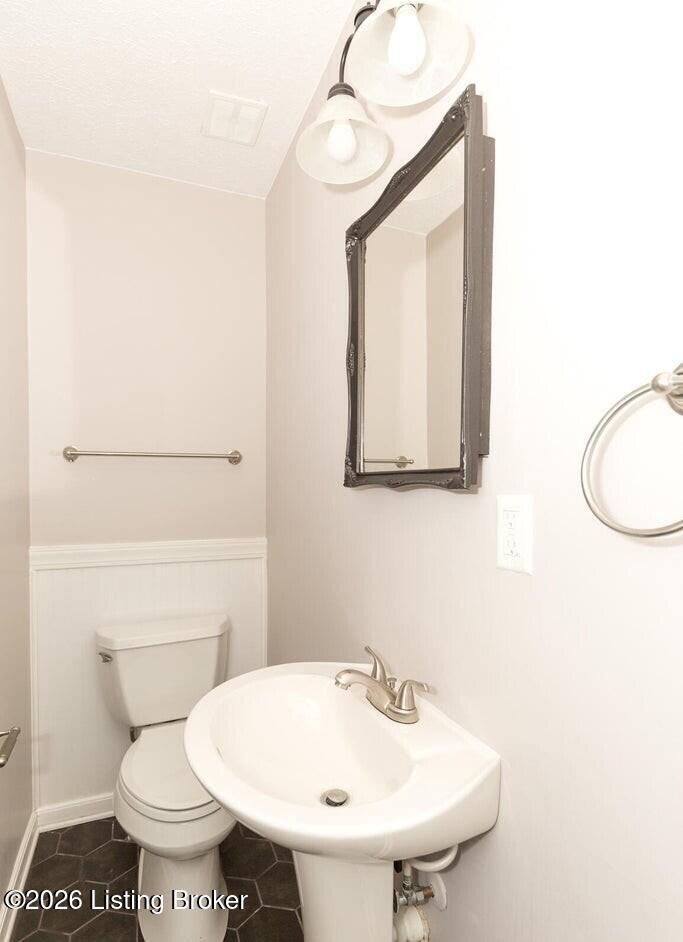 408 Bermuda Way Property Photo 26
