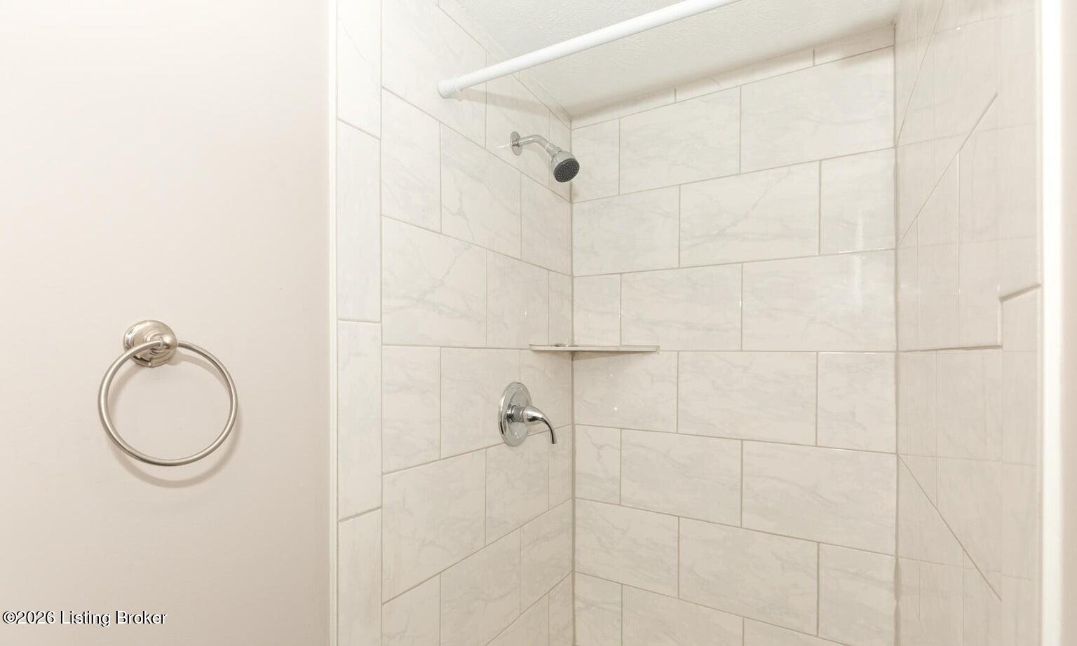 408 Bermuda Way Property Photo 27