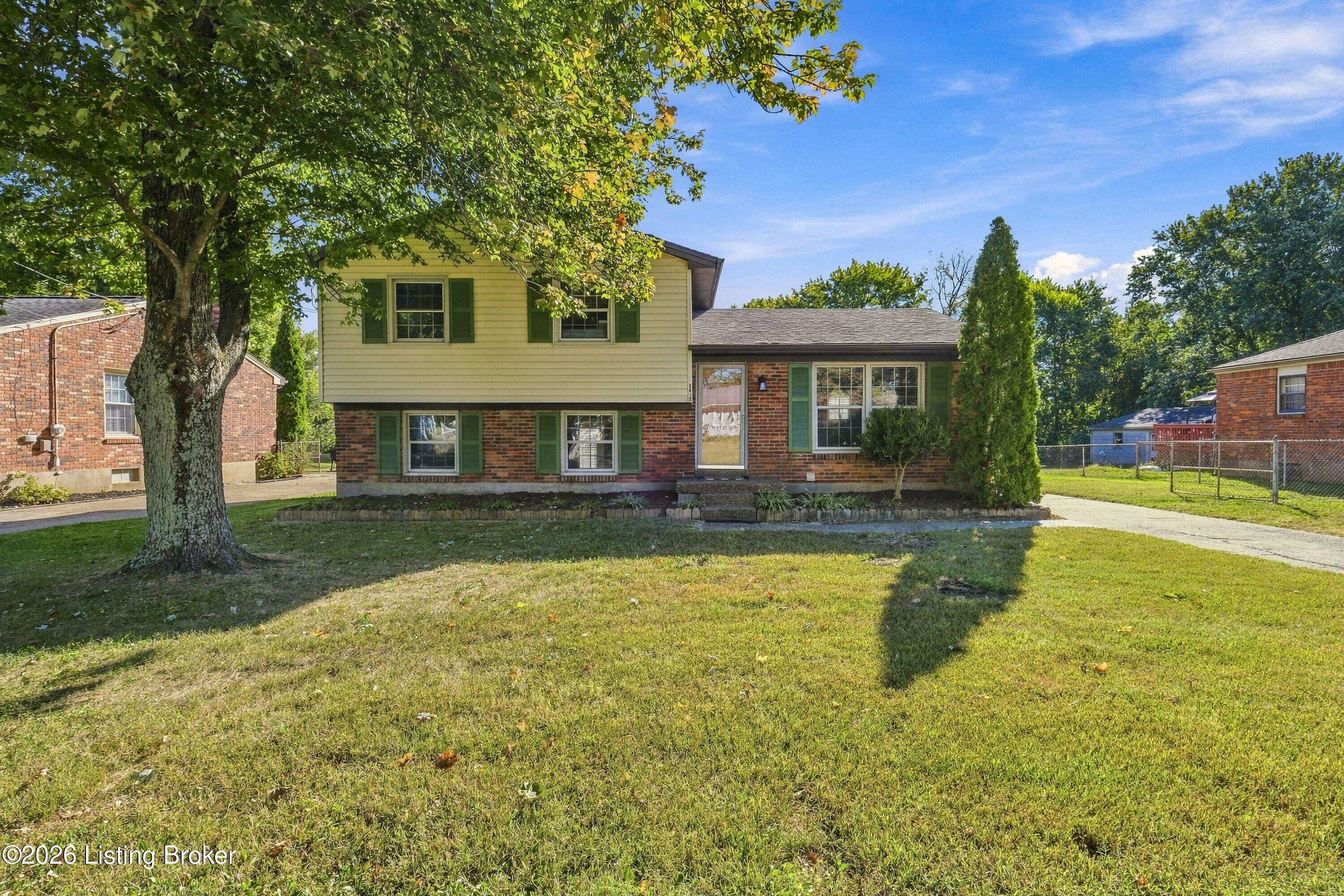 9416 Fairground Rd Property Photo 1