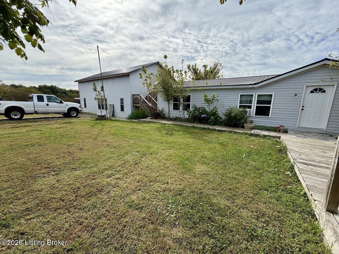 373 Ockerman Rd Property Photo 2