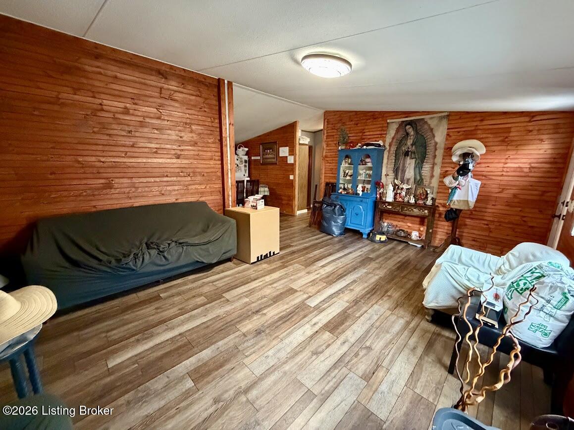 373 Ockerman Rd Property Photo 21