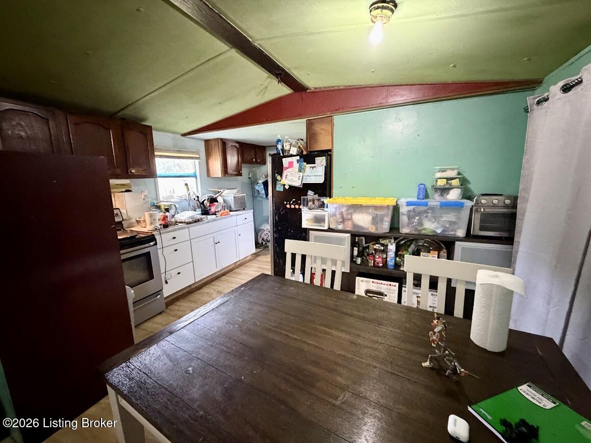 423 Ockerman Rd Property Photo 11