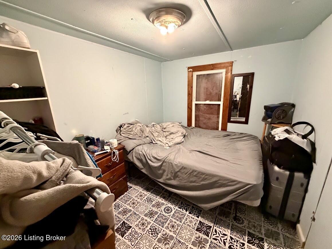 423 Ockerman Rd Property Photo 16